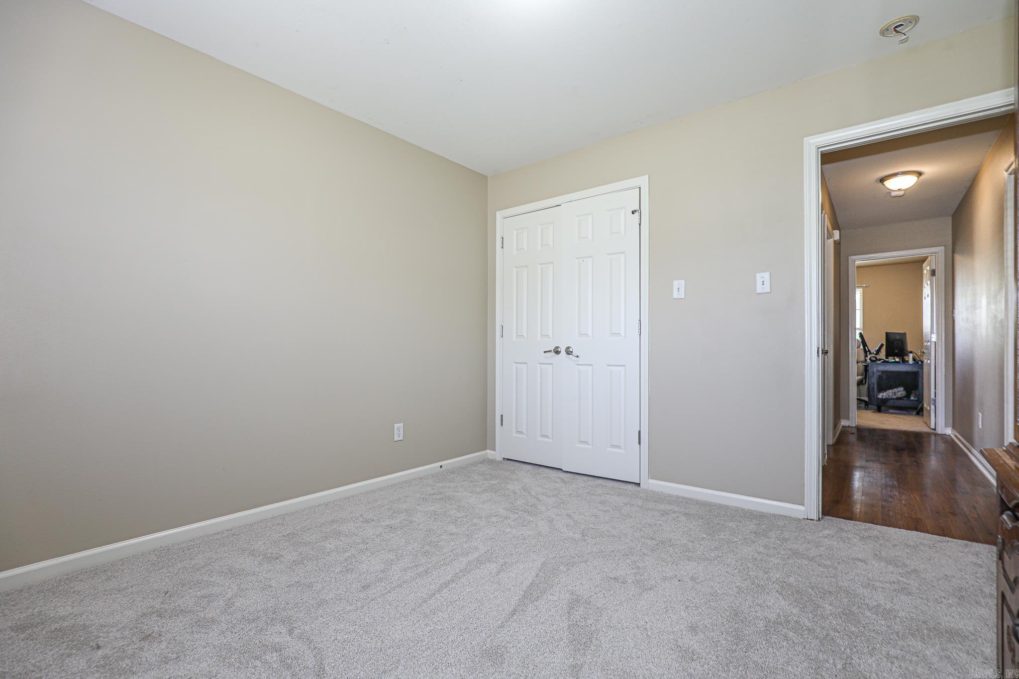 MEADOWLAKE - Residential