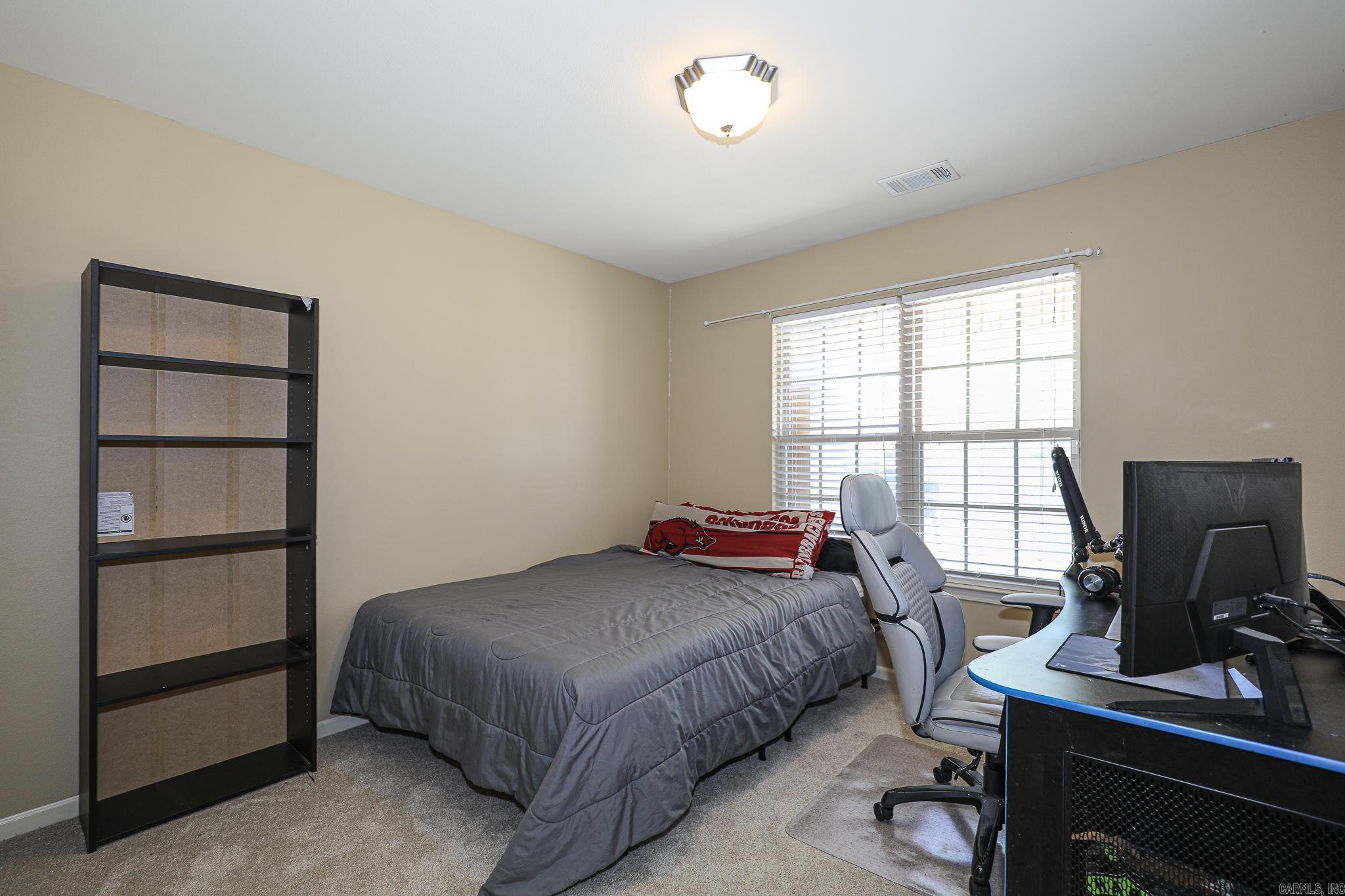 MEADOWLAKE - Residential