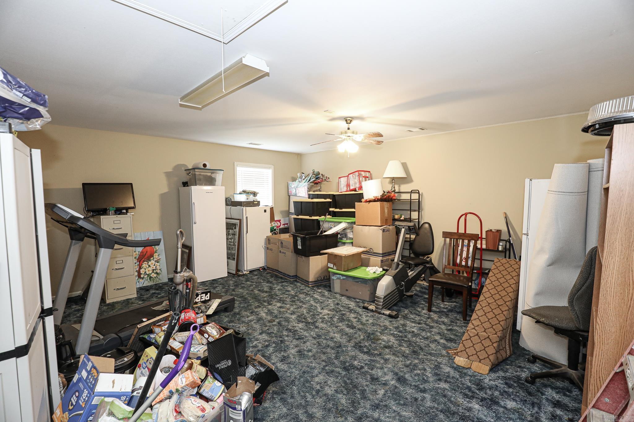 MEADOWLAKE - Residential