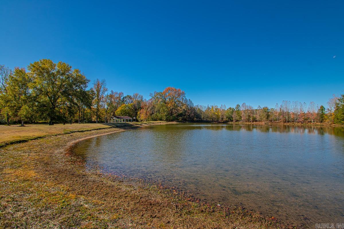 MEADOWLAKE - Residential