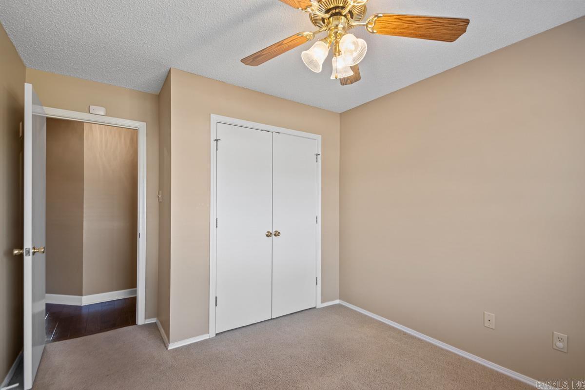 MEADOWLAKE - Residential