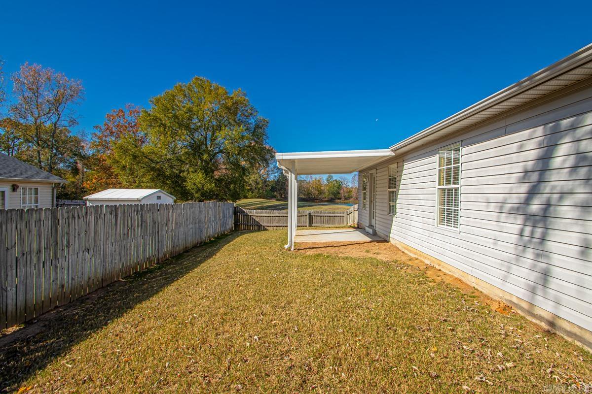 MEADOWLAKE - Residential