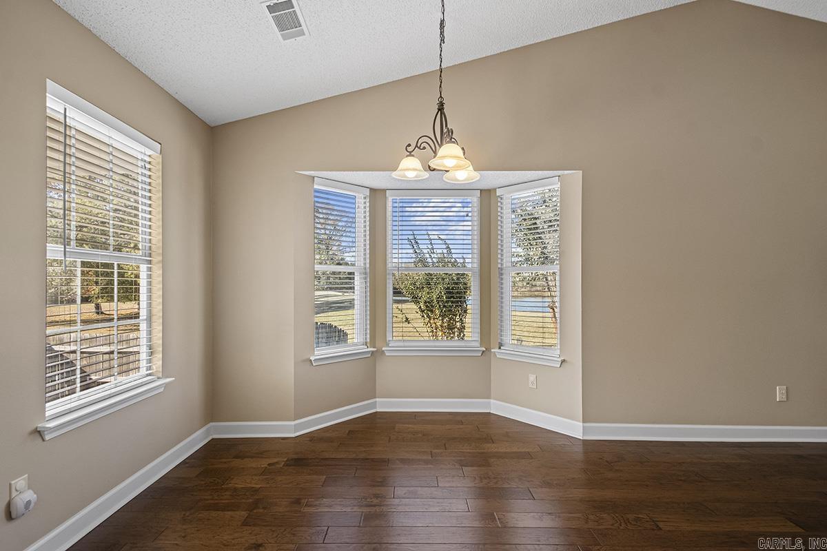 MEADOWLAKE - Residential