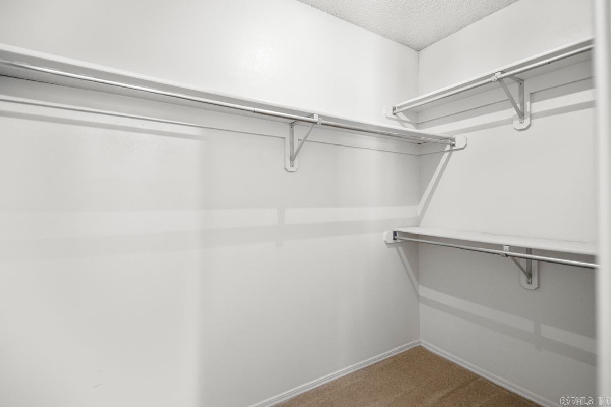 MEADOWLAKE - Residential