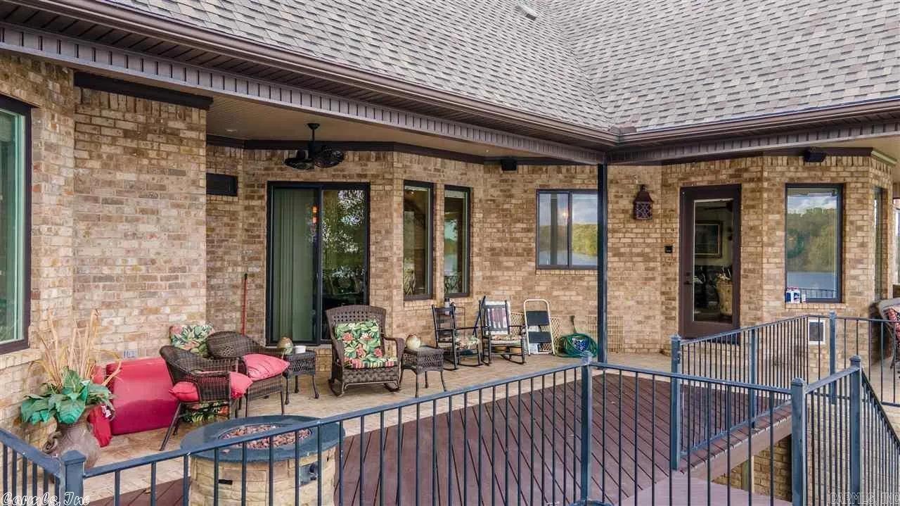 WESTSHORE ADDN HURRICANE LAKE ES - Residential