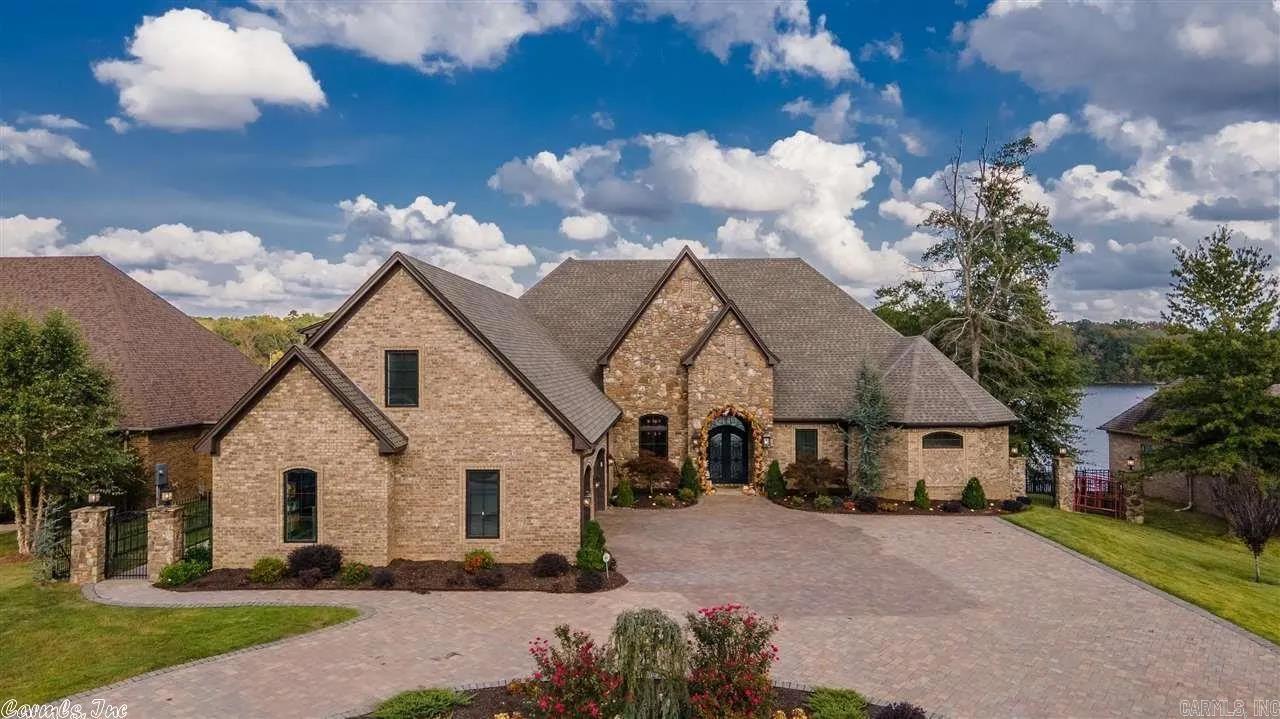 WESTSHORE ADDN HURRICANE LAKE ES - Residential