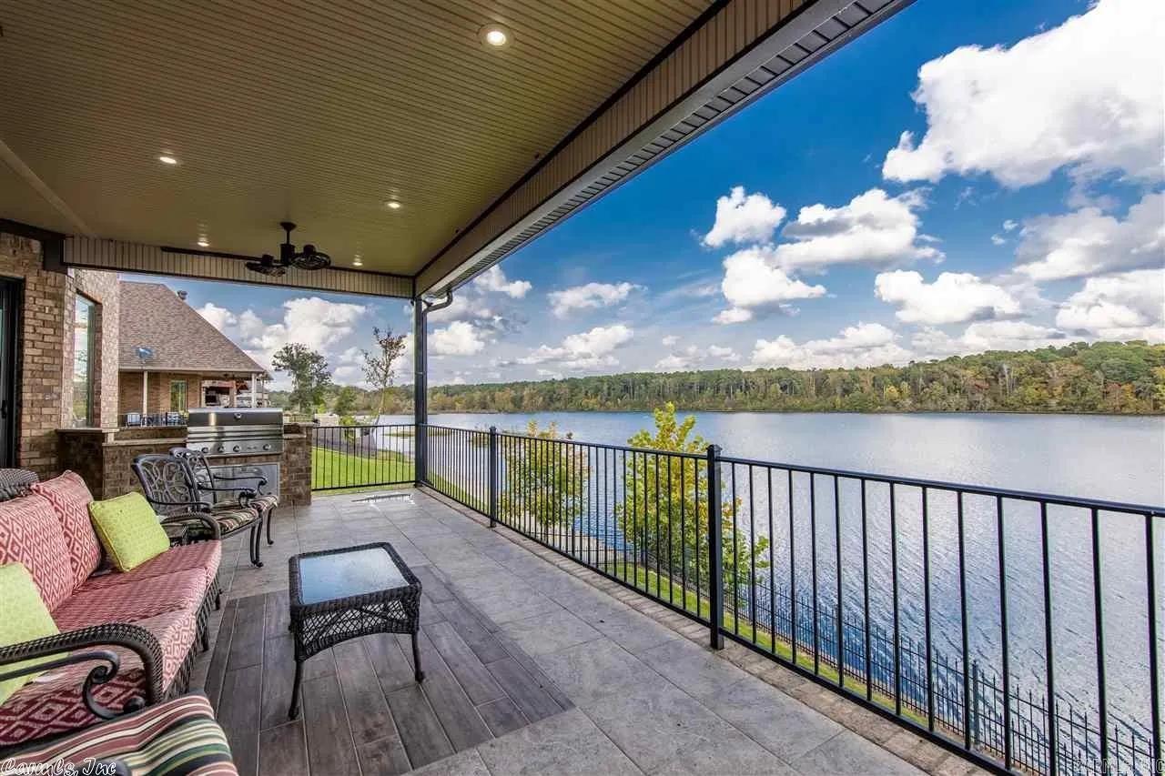 WESTSHORE ADDN HURRICANE LAKE ES - Residential