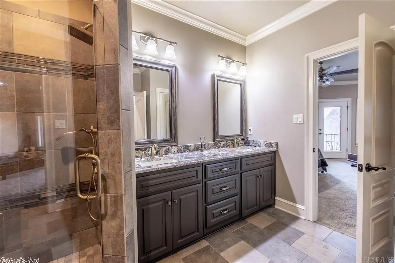 WESTSHORE ADDN HURRICANE LAKE ES - Residential