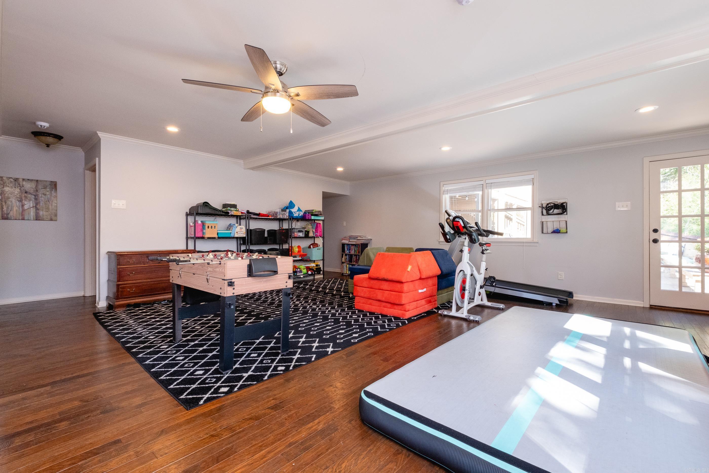 PLEASANT VALLEY - Residential