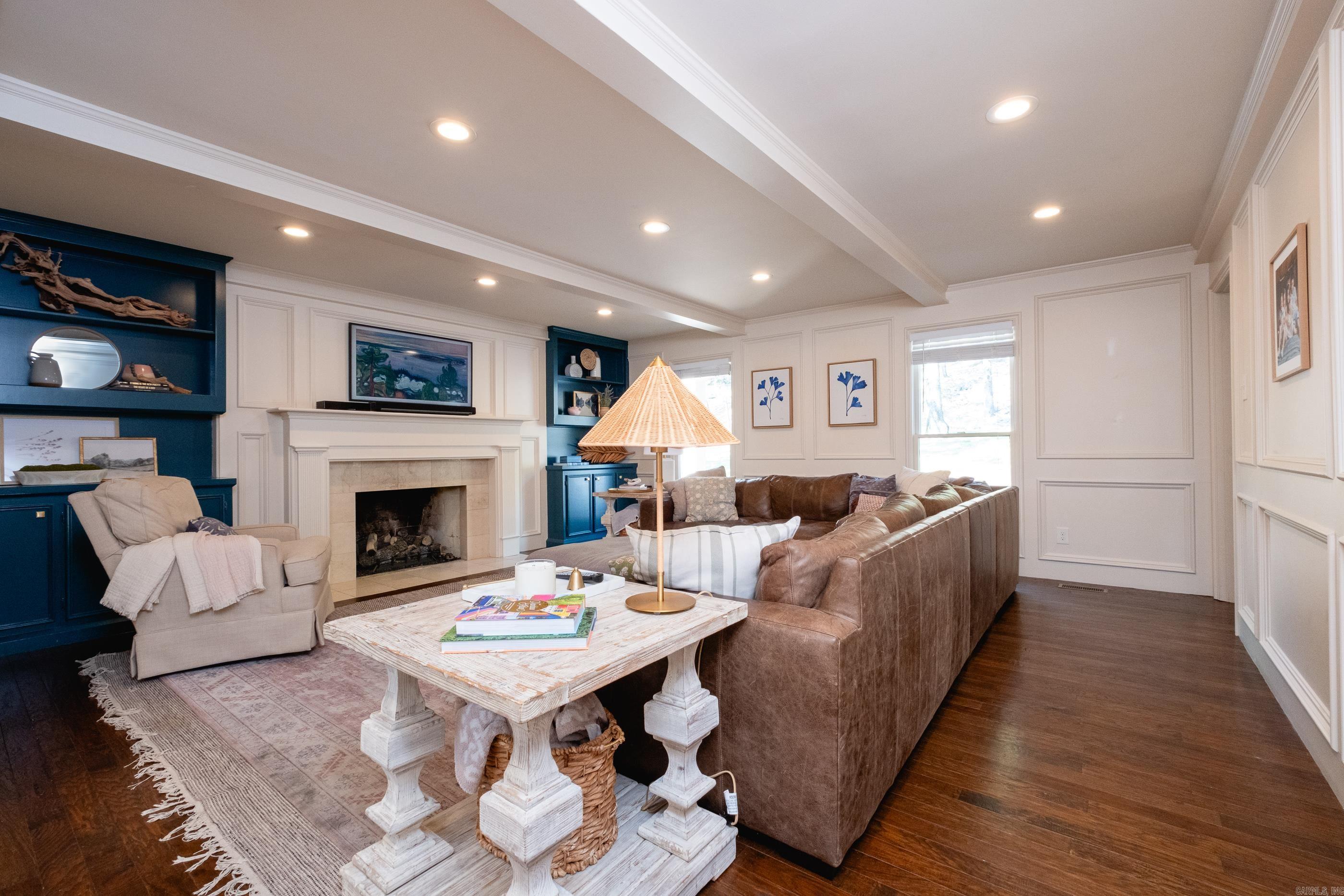 PLEASANT VALLEY - Residential