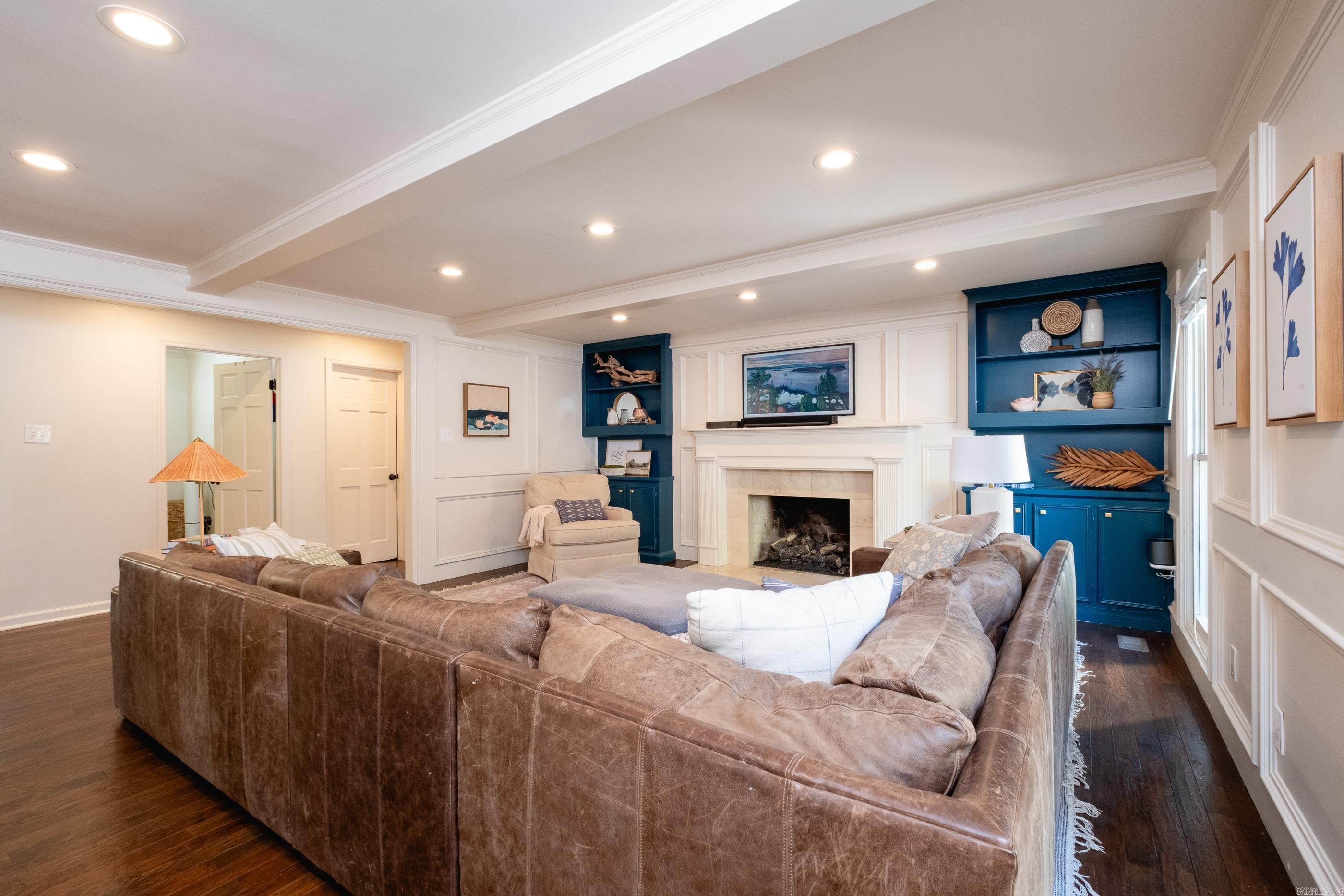 PLEASANT VALLEY - Residential