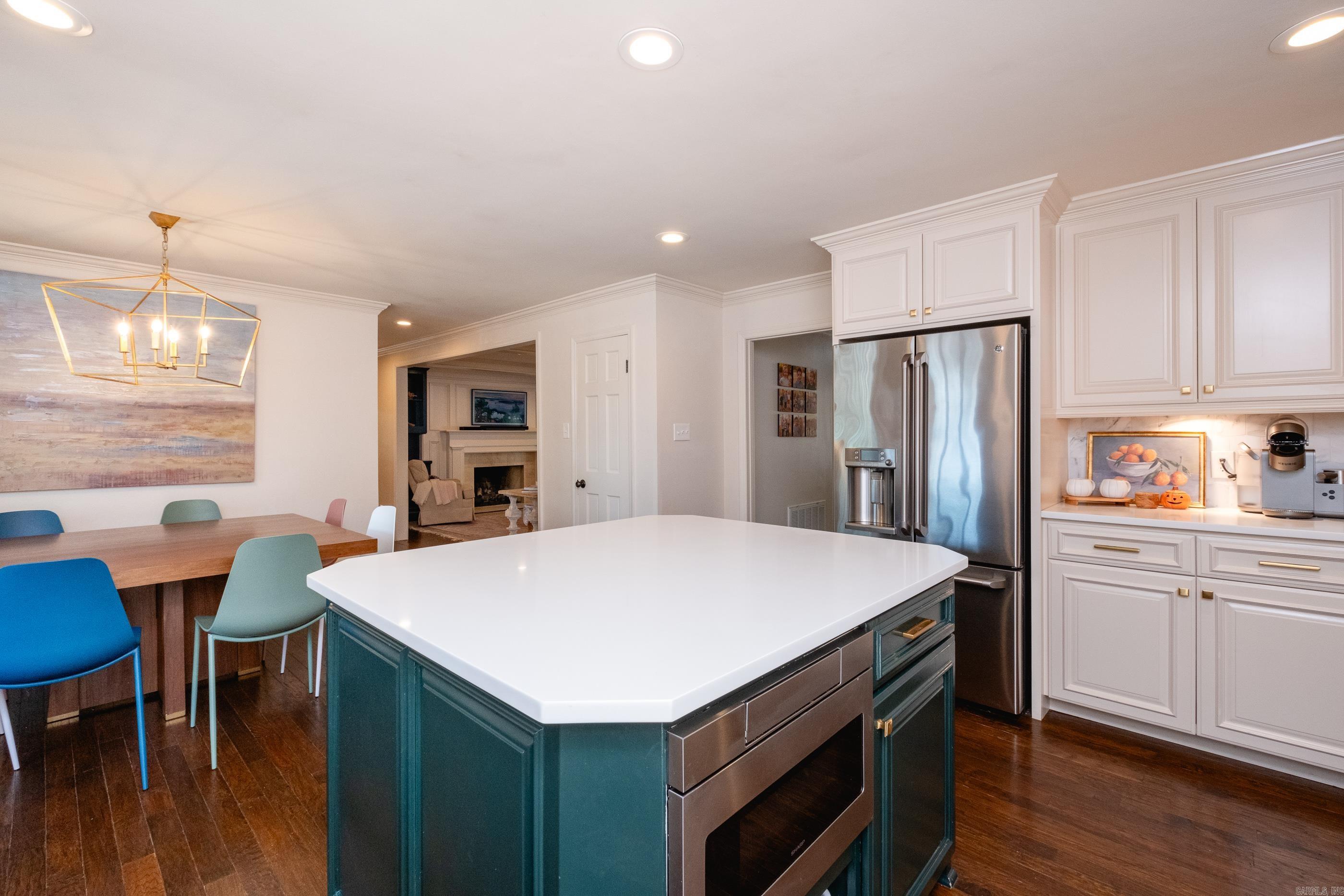 PLEASANT VALLEY - Residential