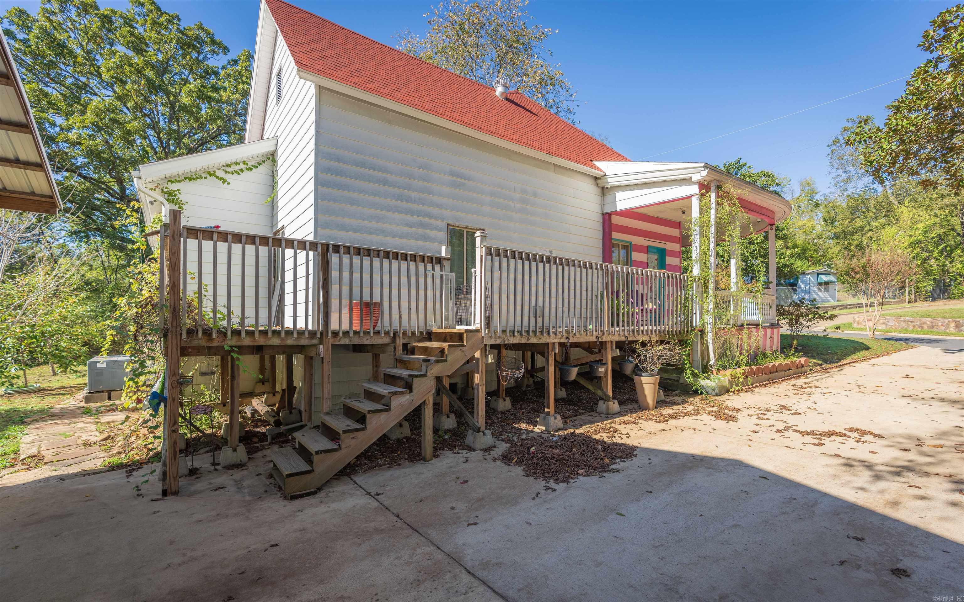 Henerys - Residential