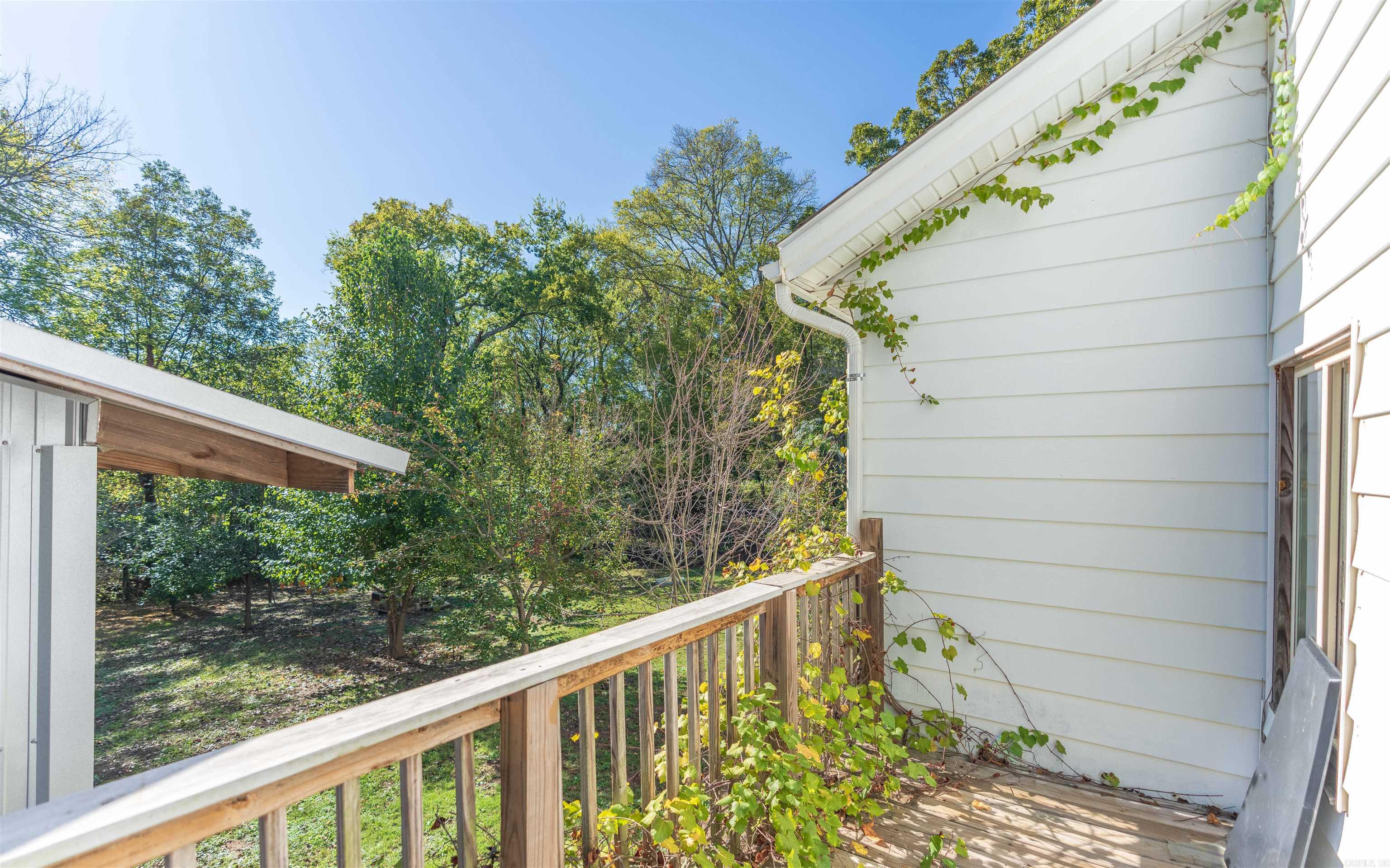 Henerys - Residential