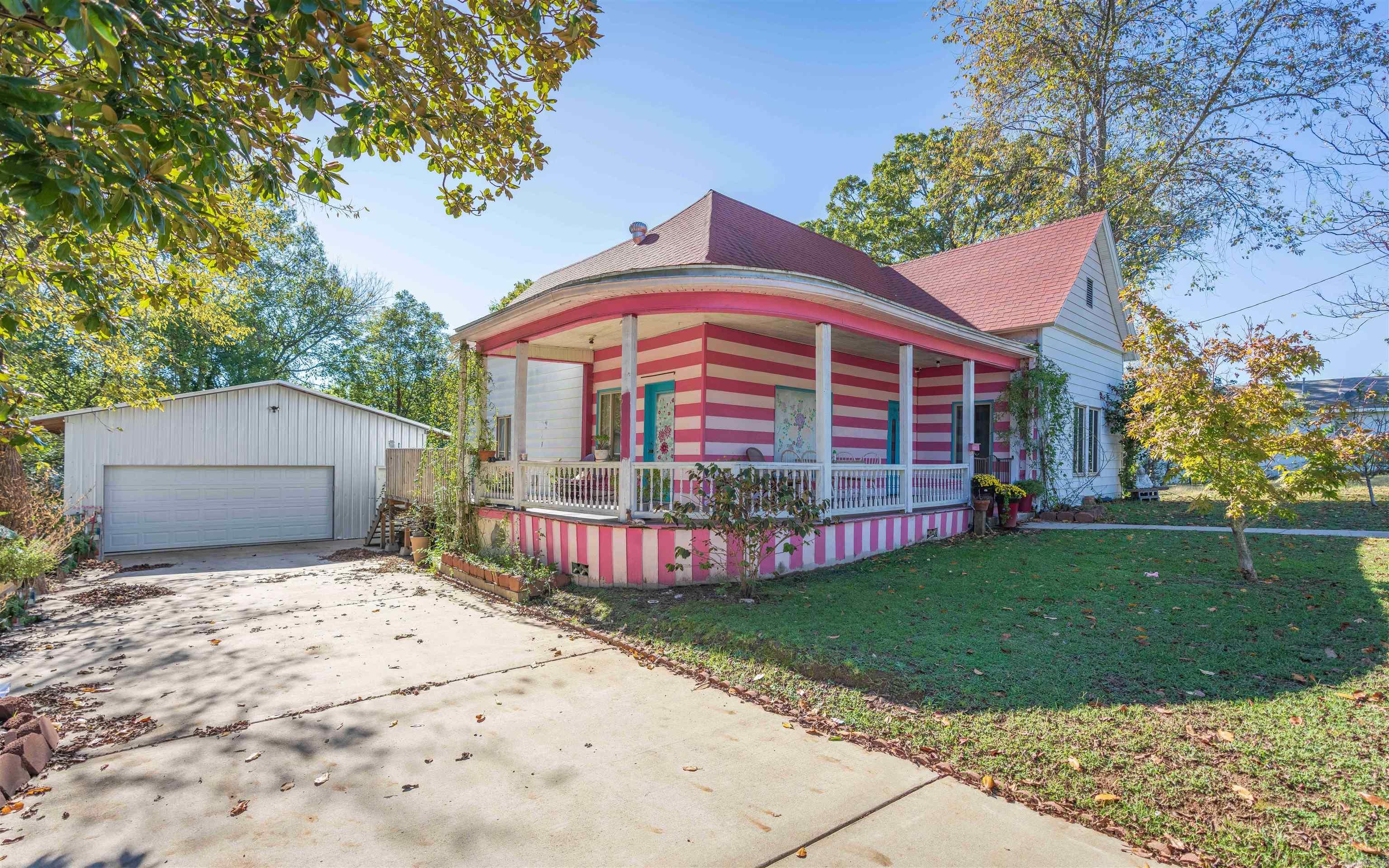 Henerys - Residential