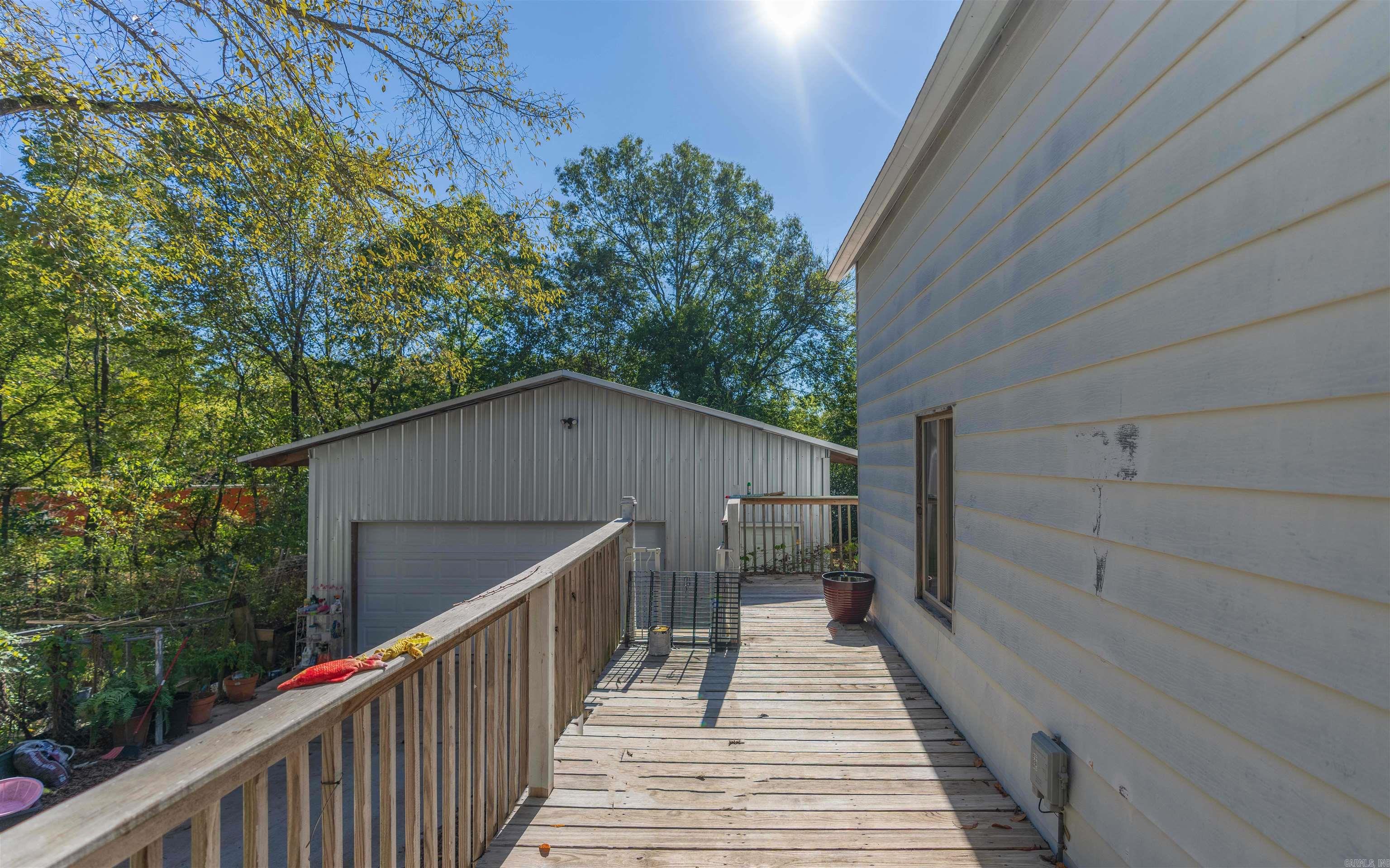 Henerys - Residential