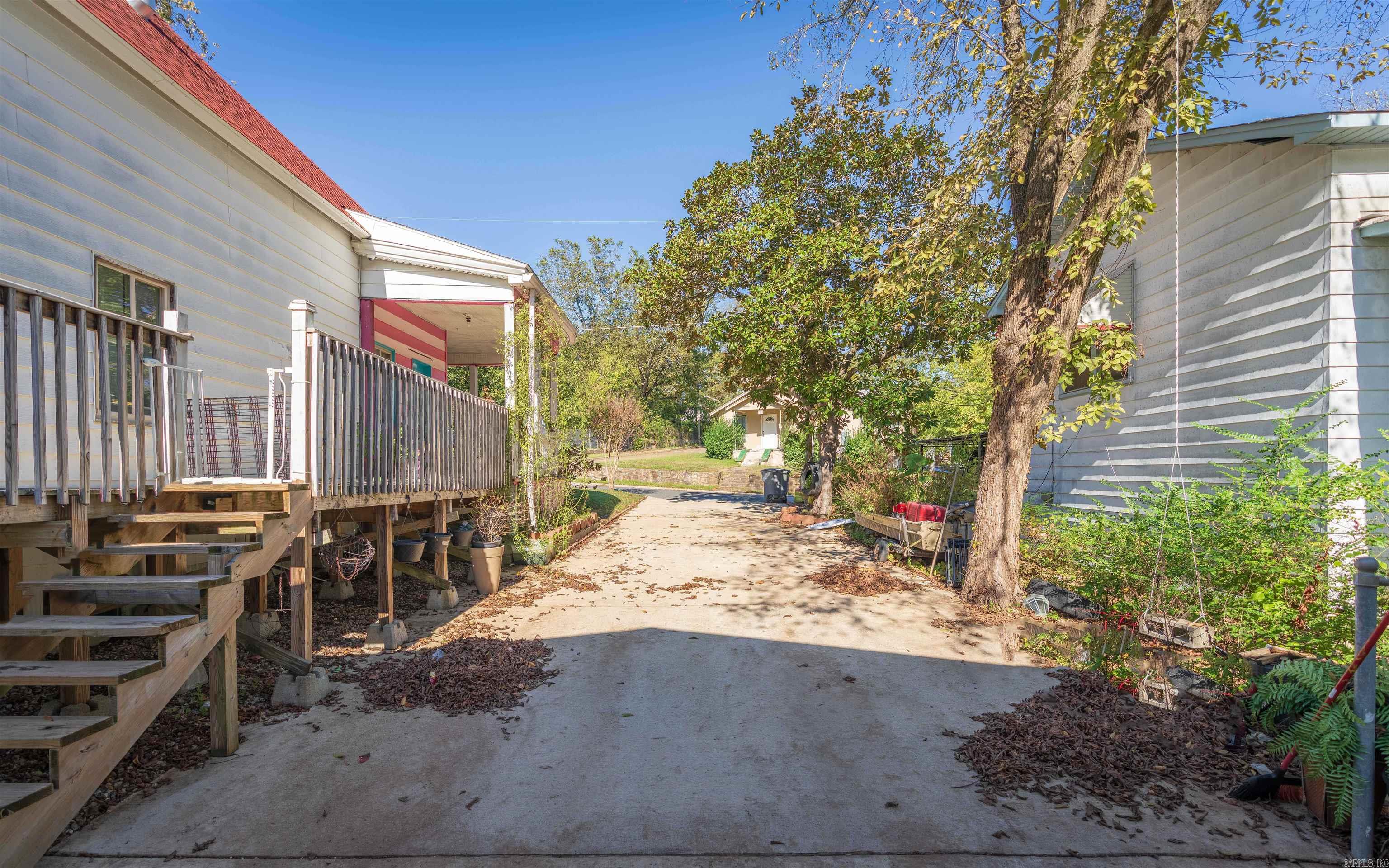 Henerys - Residential