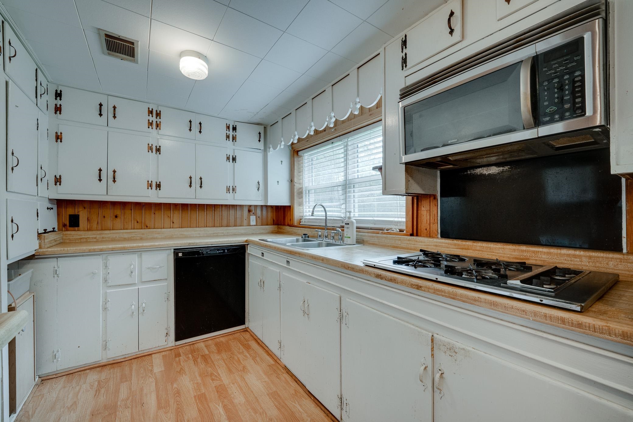 Colonel Glenn Road - Residential