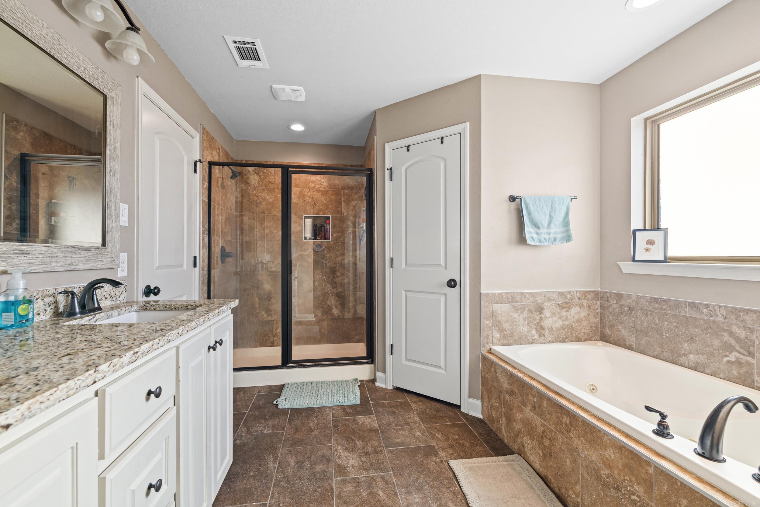 BOBWHITE - Residential