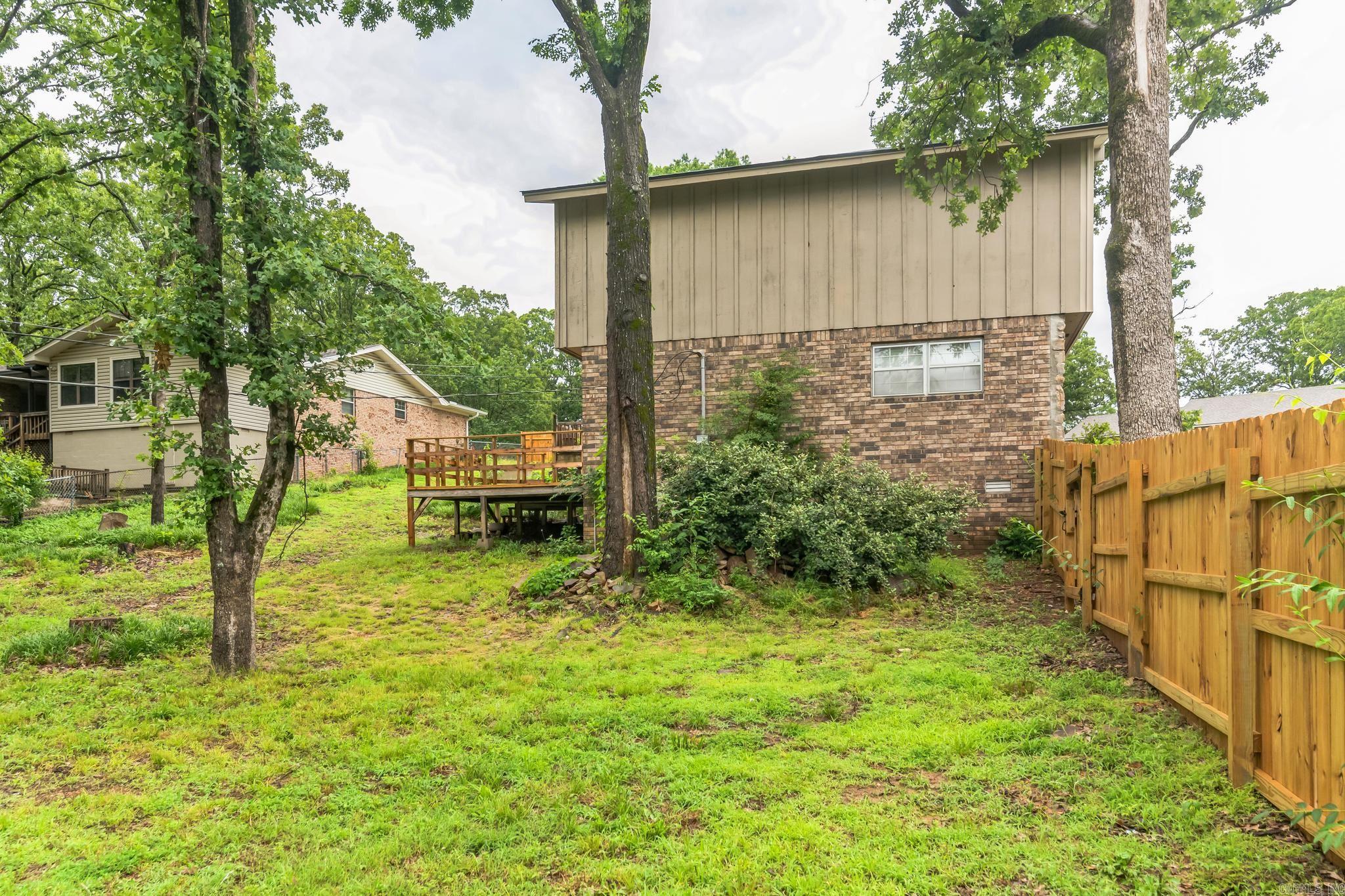 INDIAN HILLS - Residential