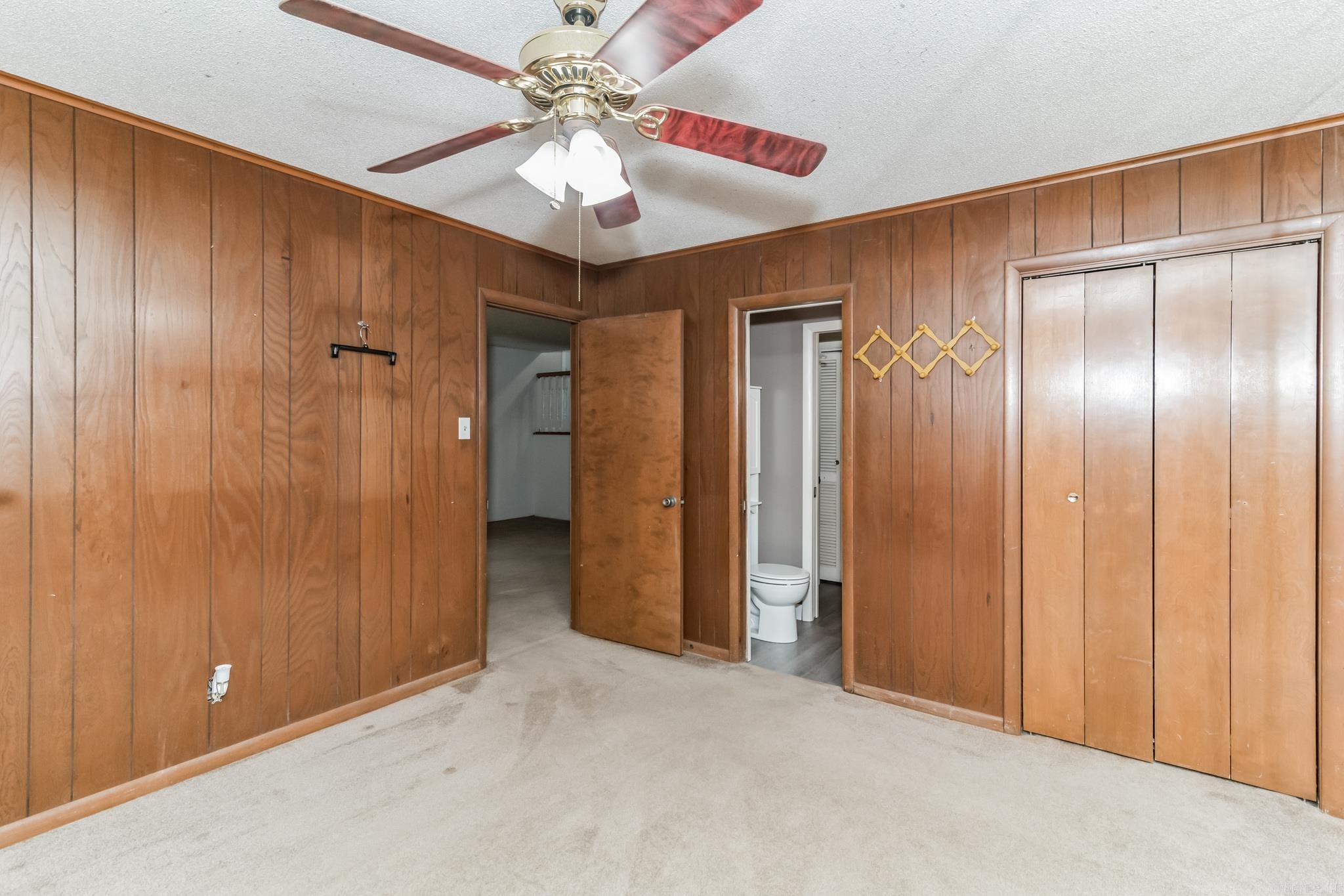 INDIAN HILLS - Residential