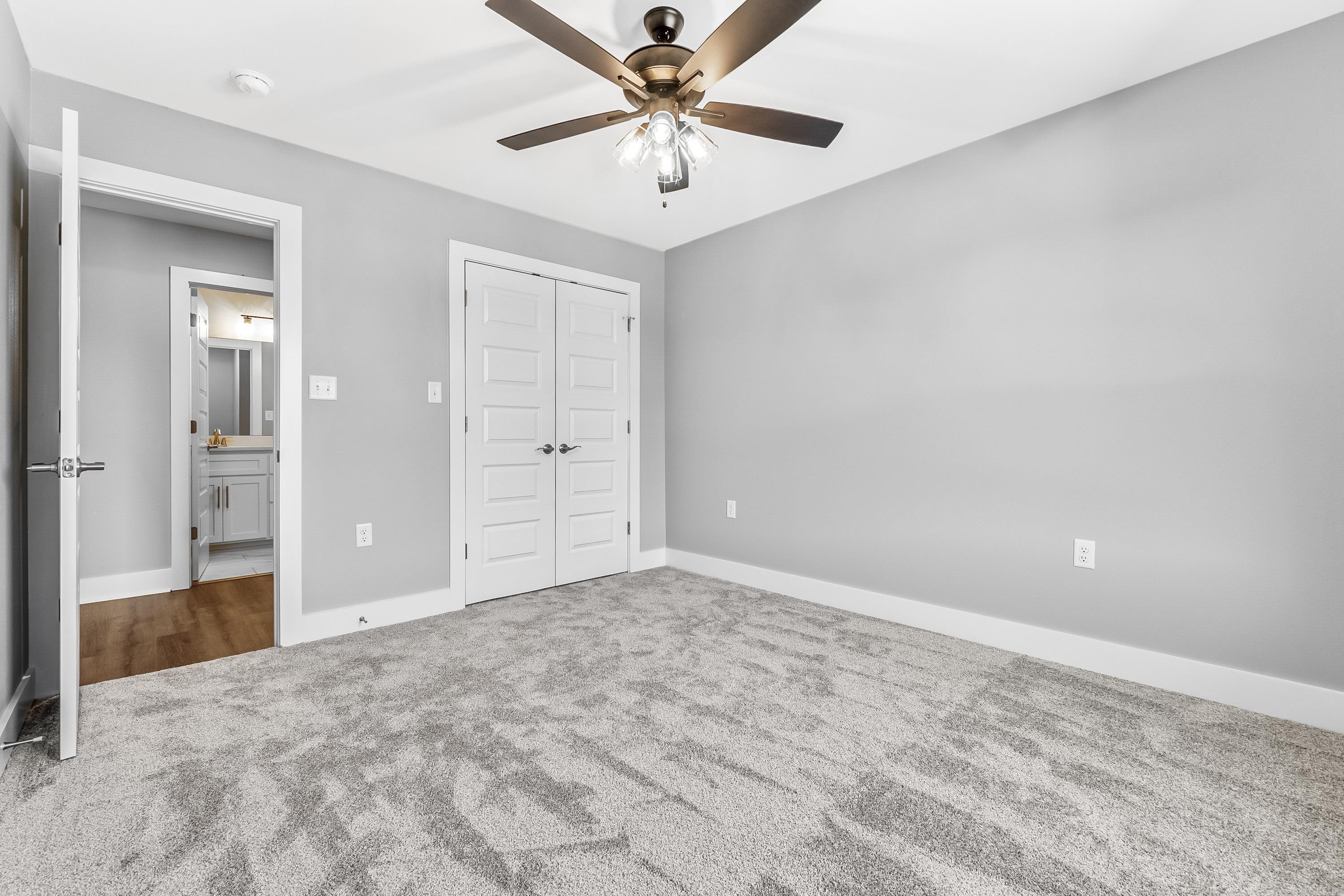 ISABELLE COURT - Residential