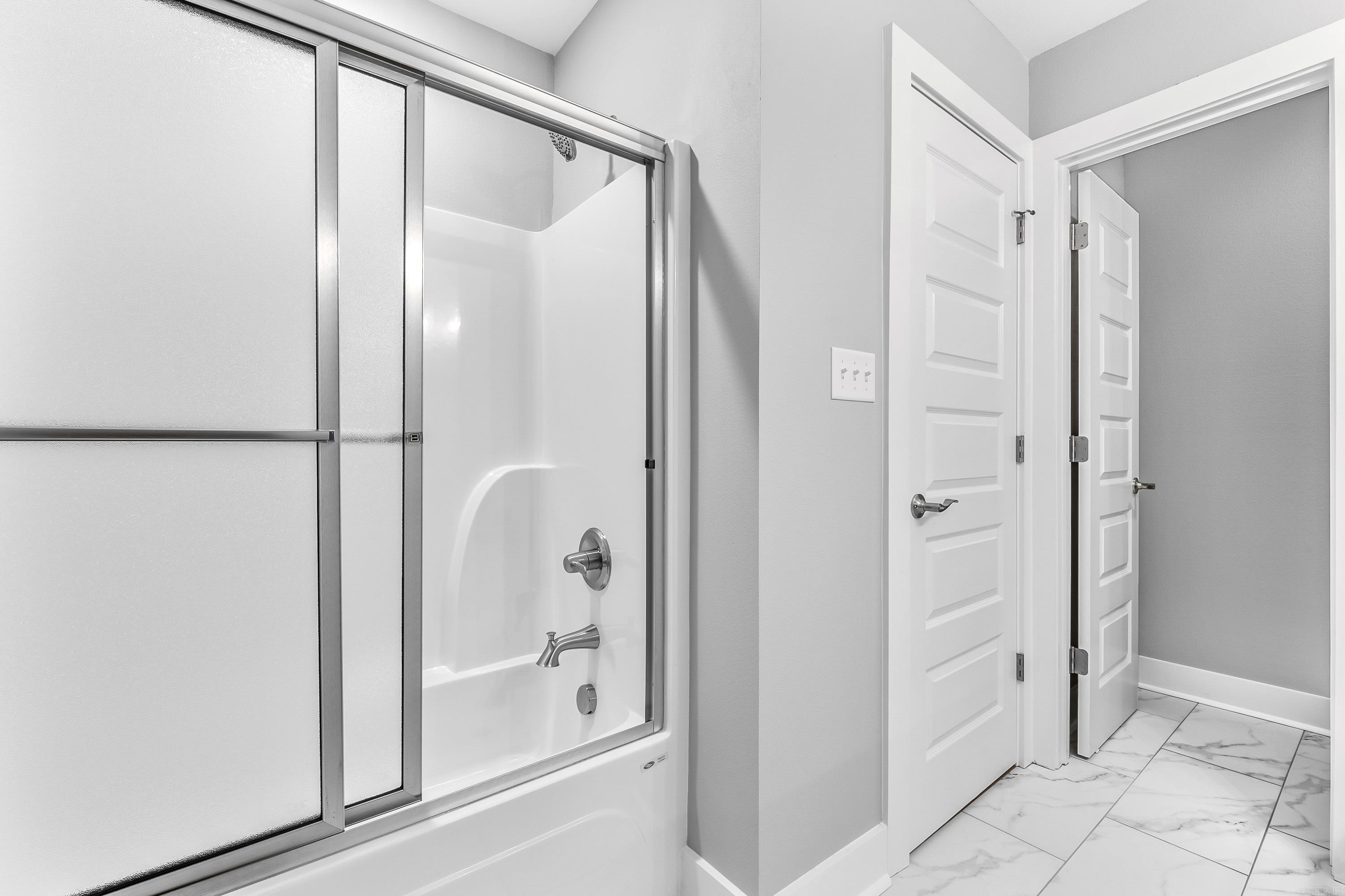 ISABELLE COURT - Residential