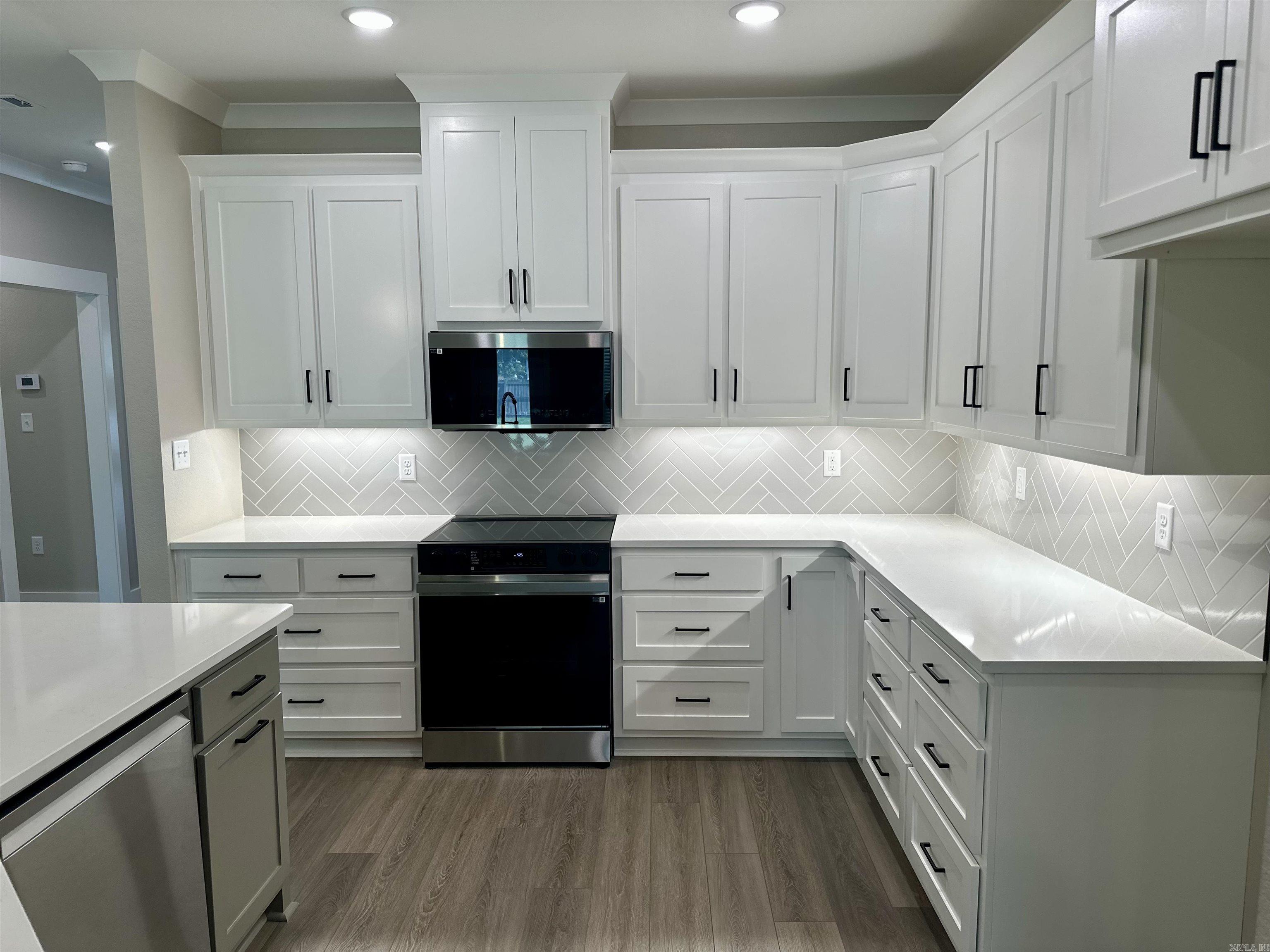 DOVE CREEK - Residential