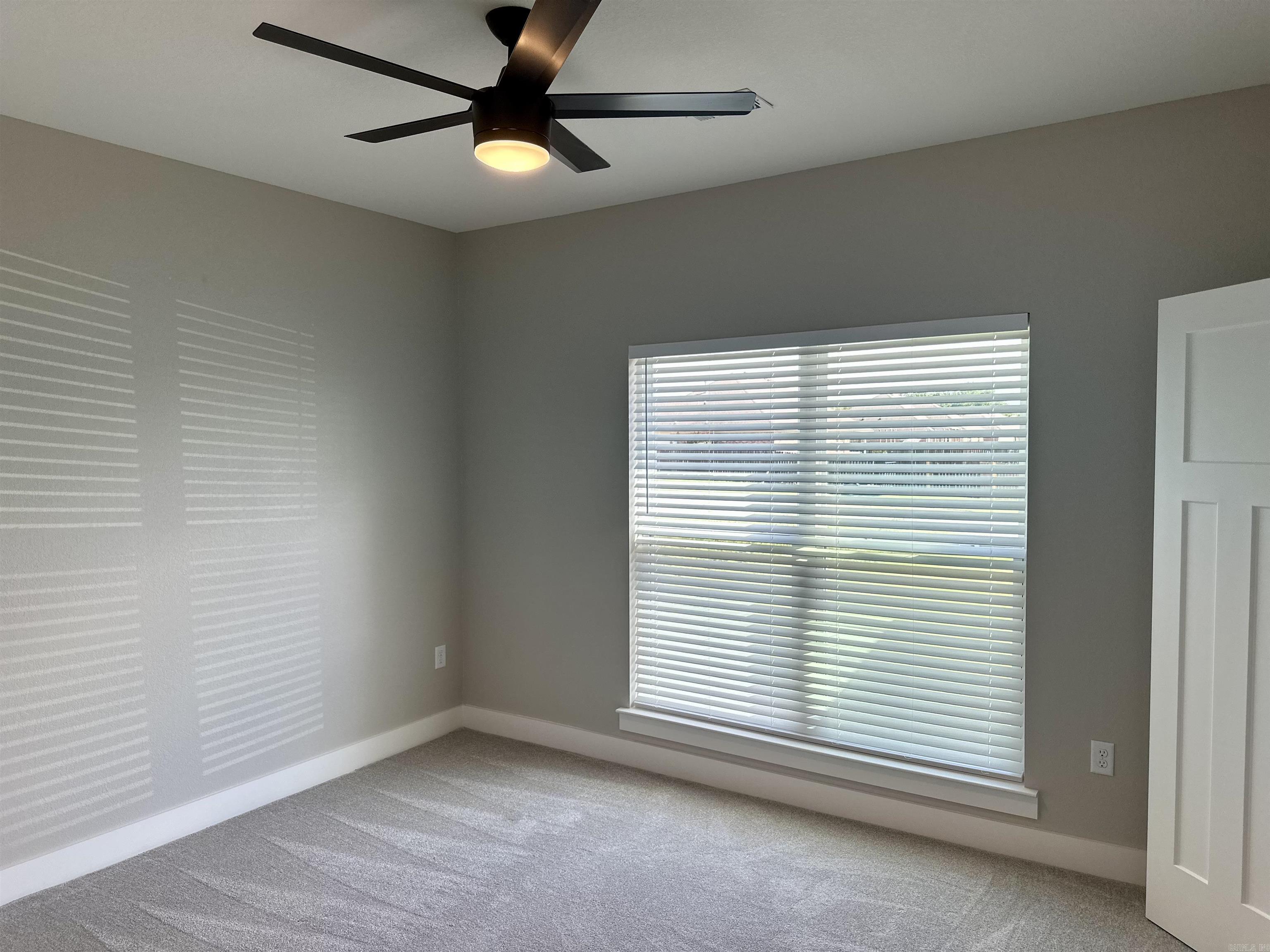 DOVE CREEK - Residential