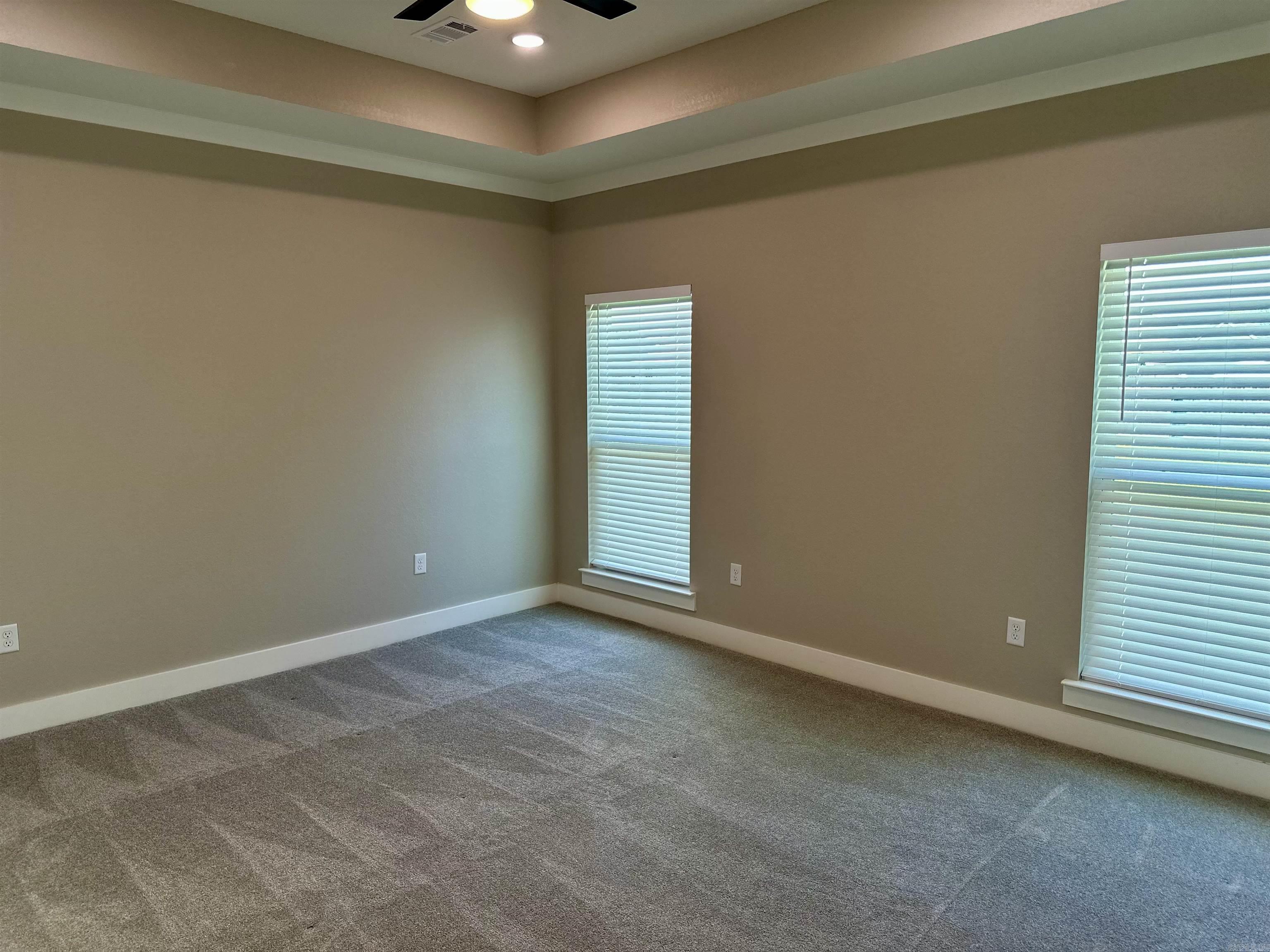 DOVE CREEK - Residential