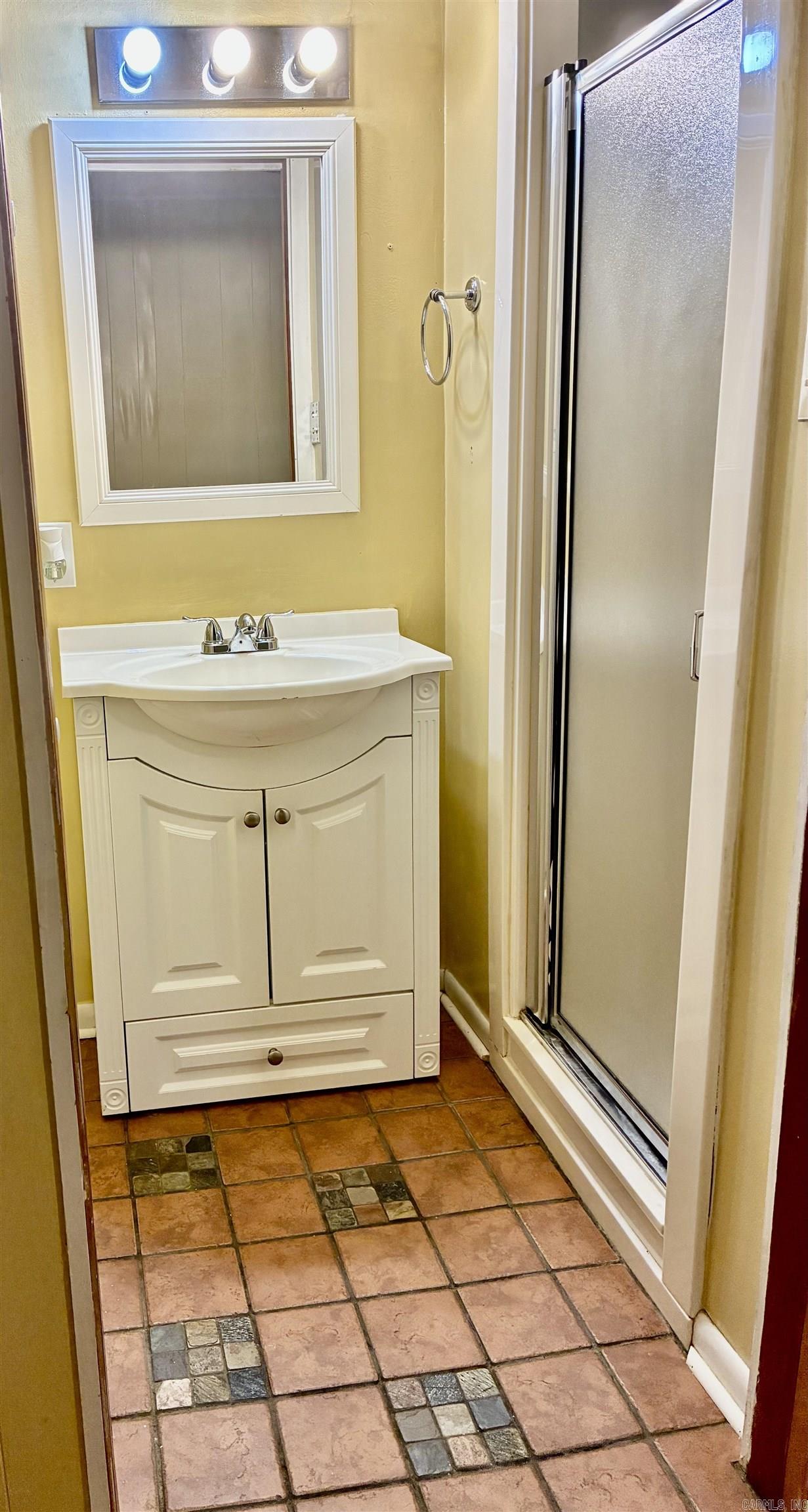 Pfeifer - Residential Lease