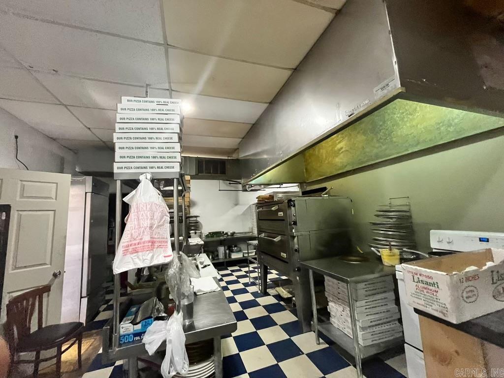 Lund and Hill Origtownmal - Commercial Sale