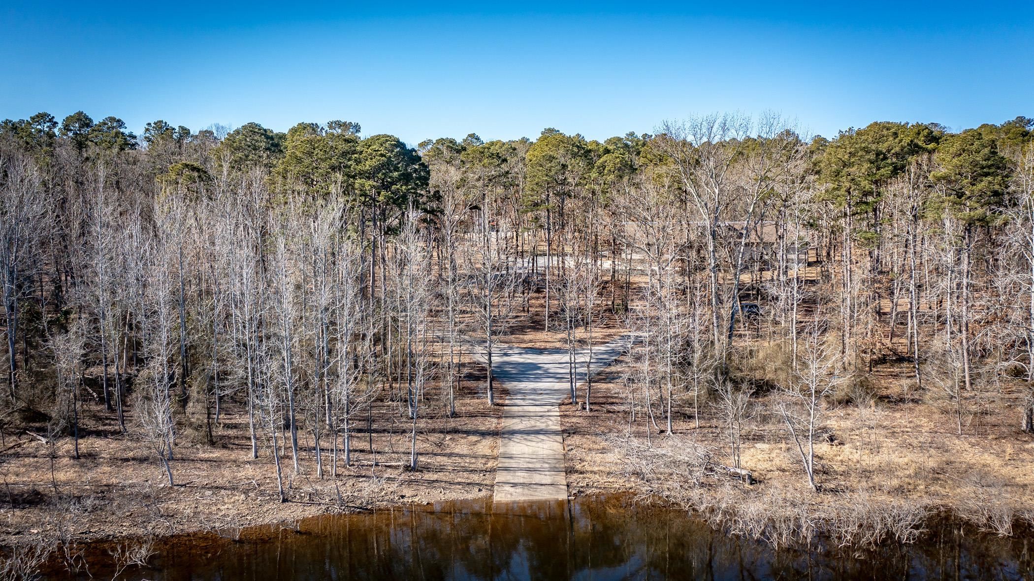 SILVER SHORES - Residential