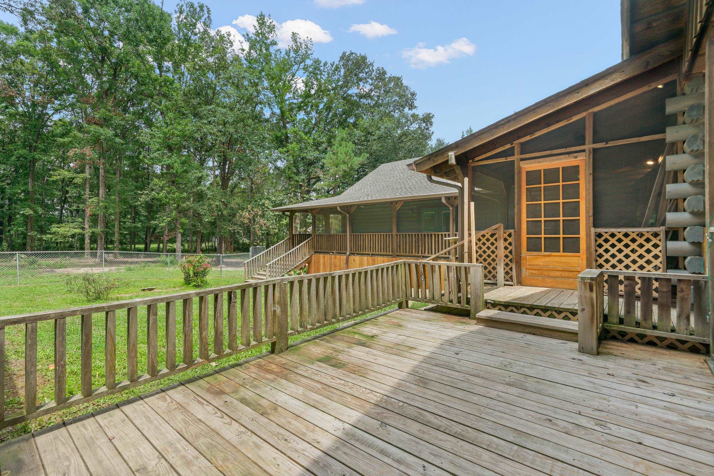 Metes & Bounds - Residential