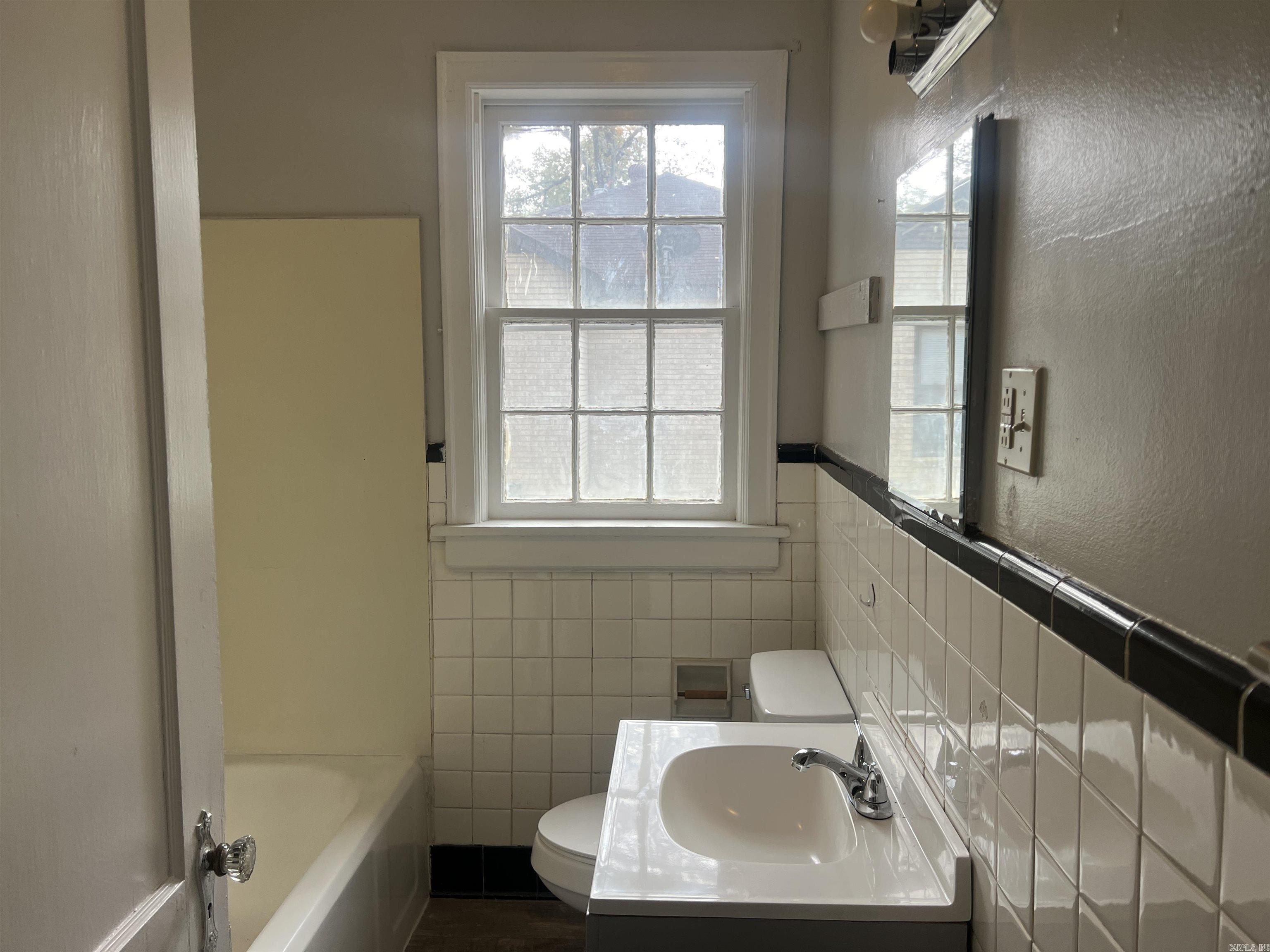 WALNUT VALLEY - Residential