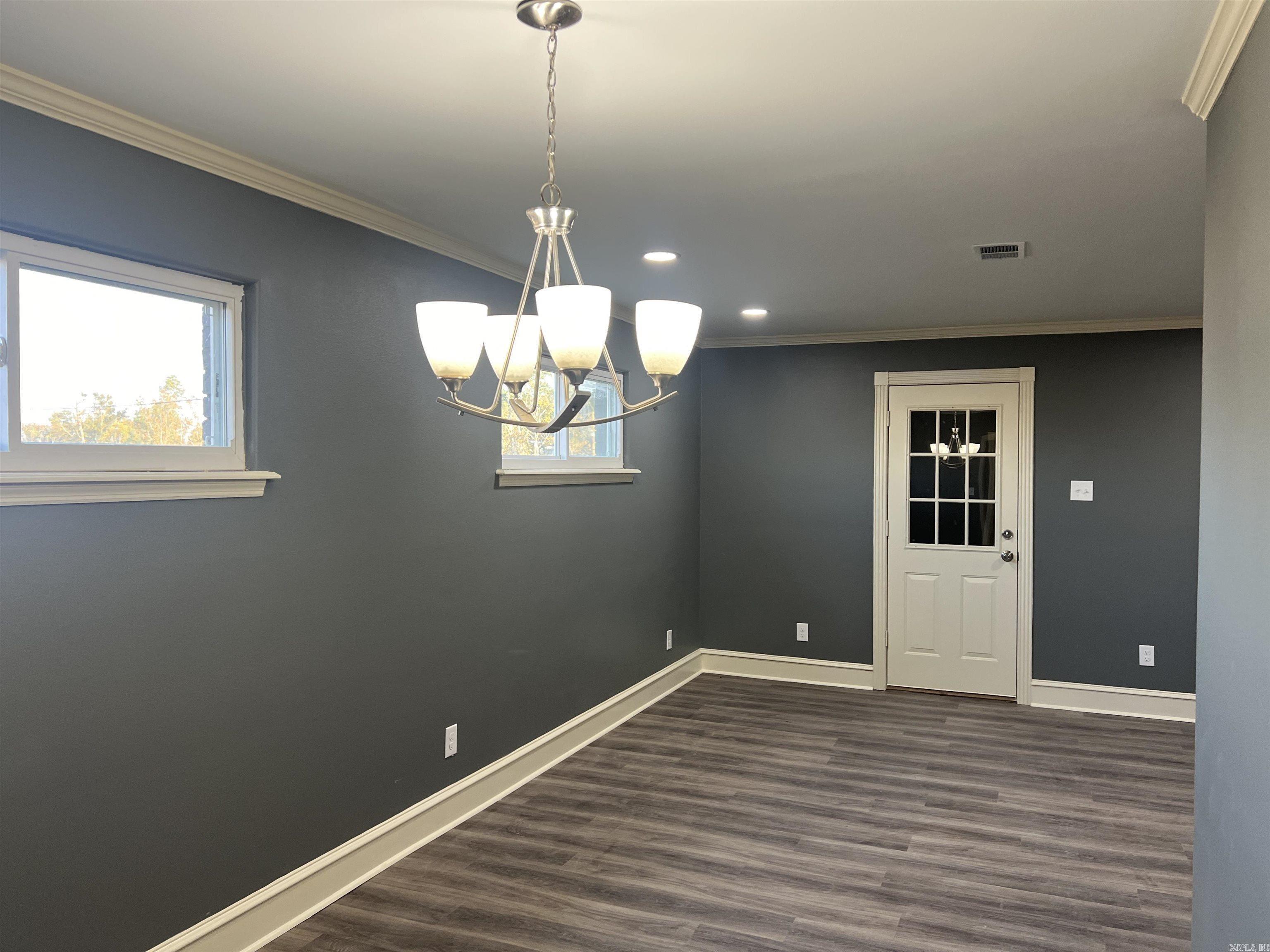 WALNUT VALLEY - Residential