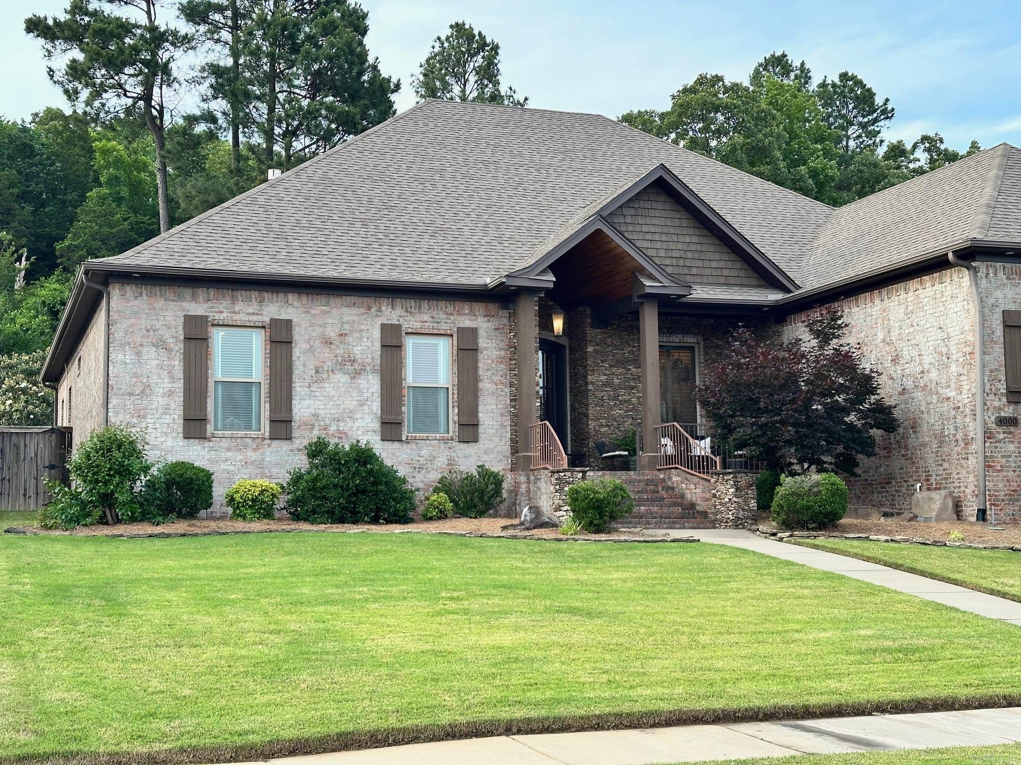 WEATHERSTONE - Residential