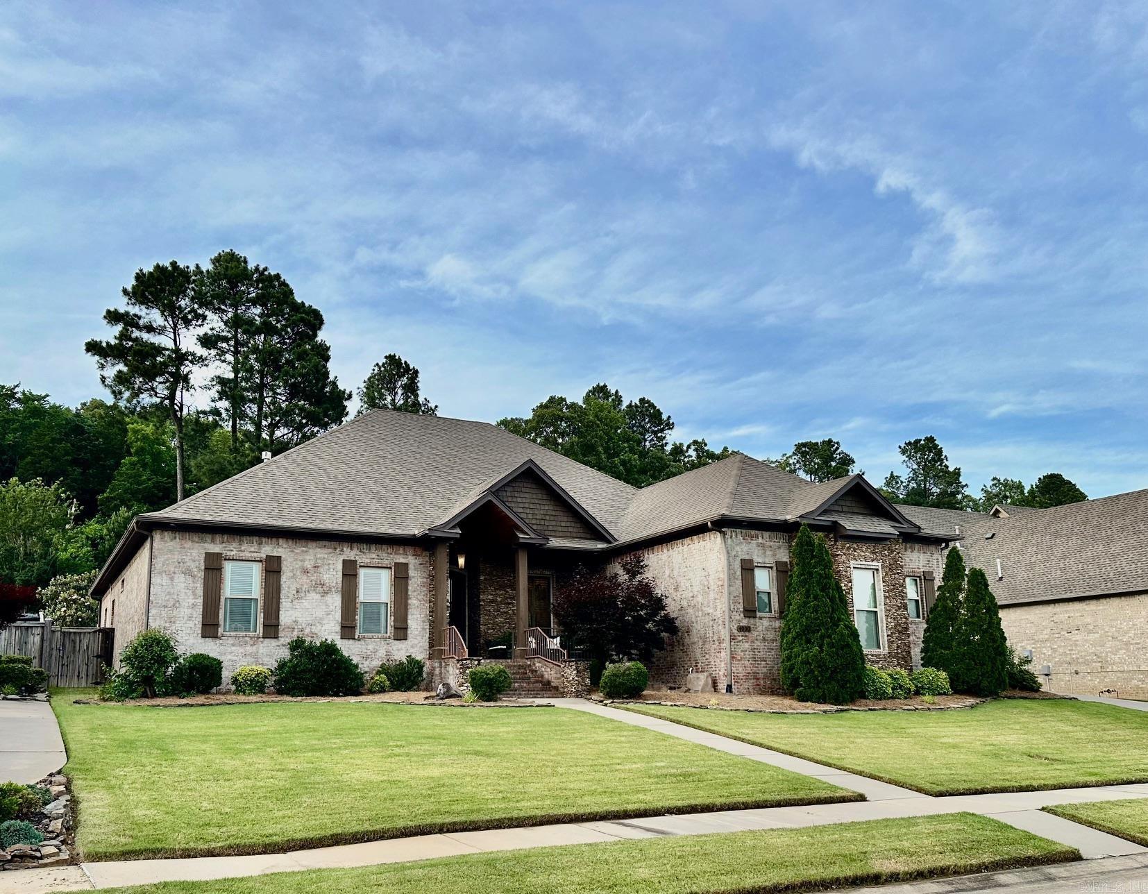 WEATHERSTONE - Residential