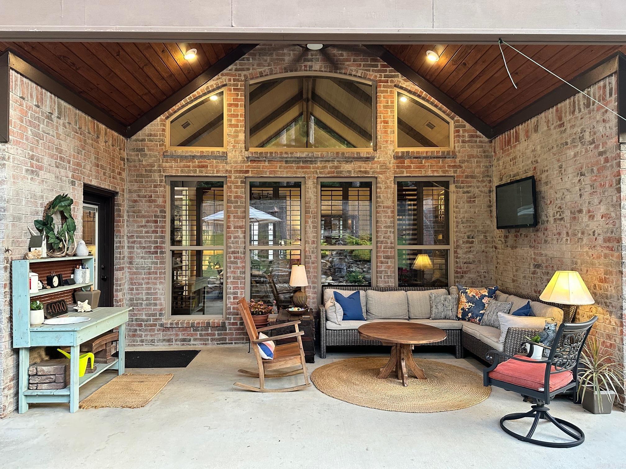 WEATHERSTONE - Residential