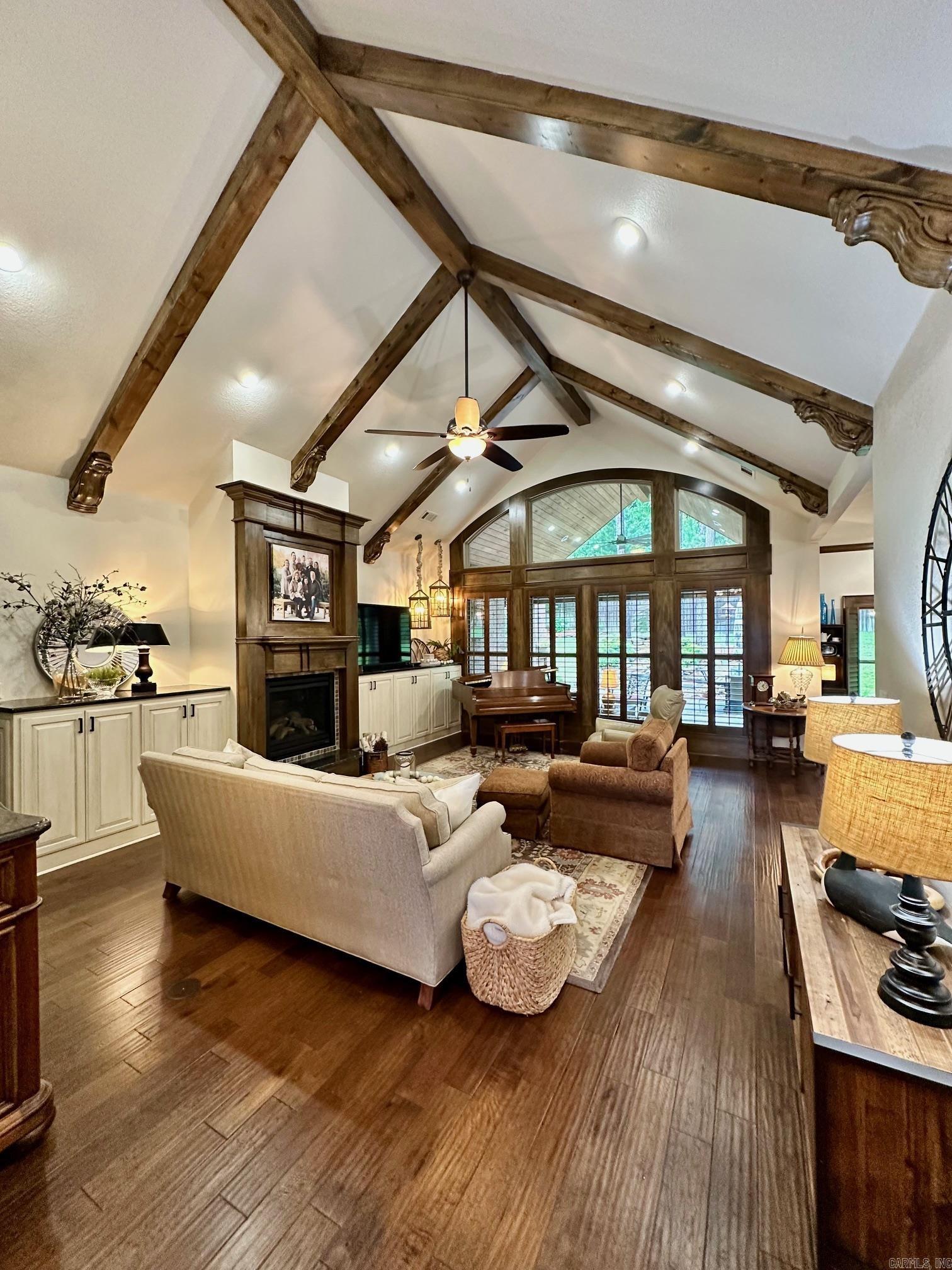 WEATHERSTONE - Residential
