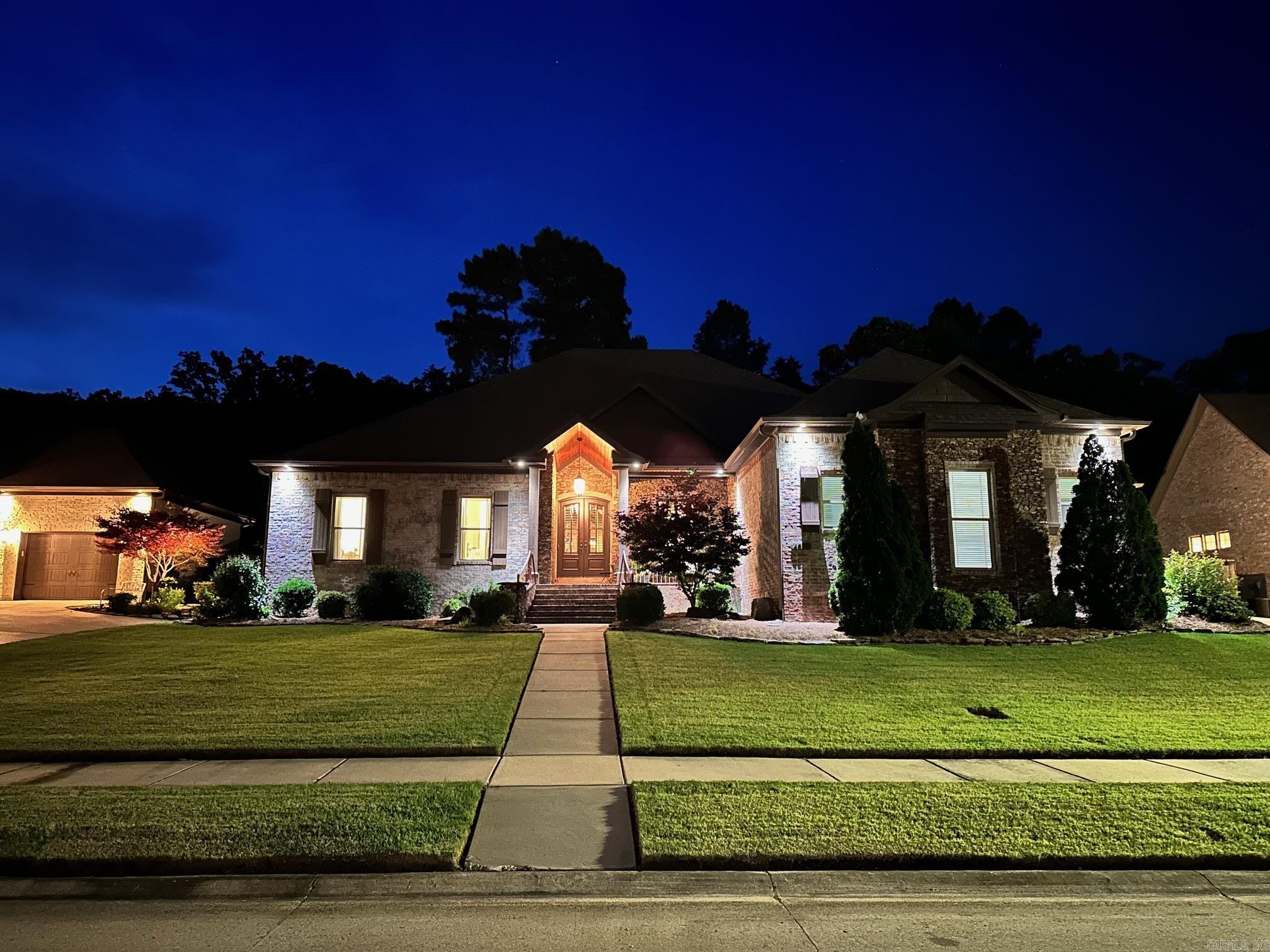 WEATHERSTONE - Residential