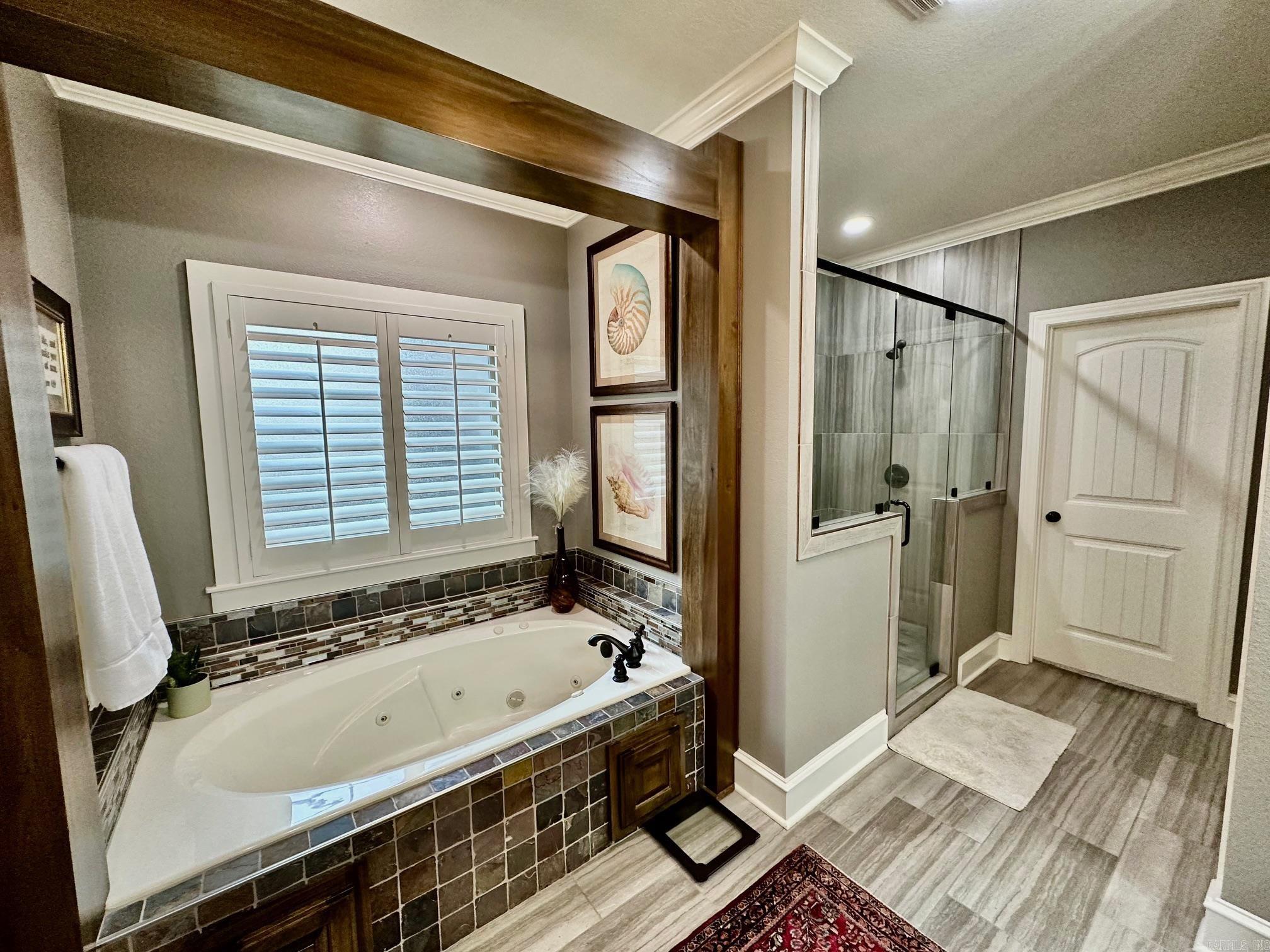 WEATHERSTONE - Residential