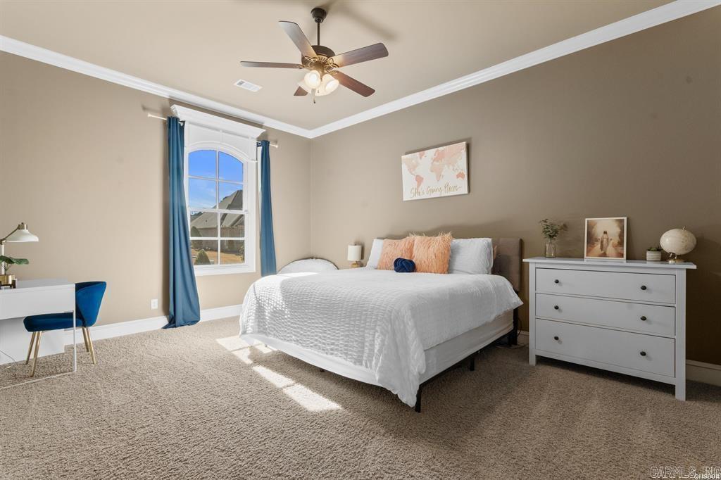 ARLINGTON PARK - Residential