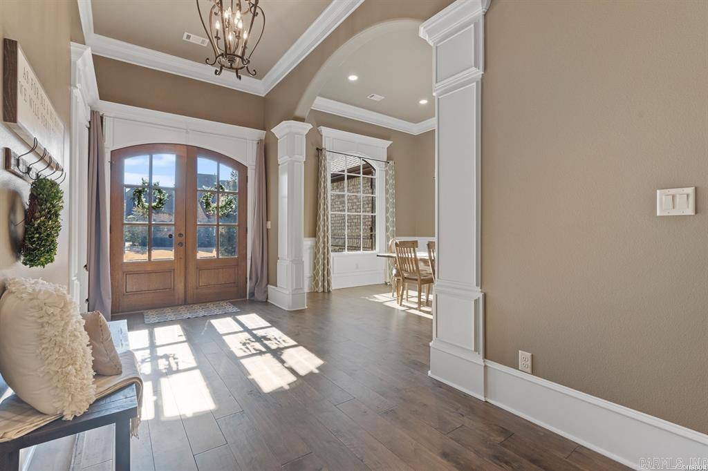 ARLINGTON PARK - Residential