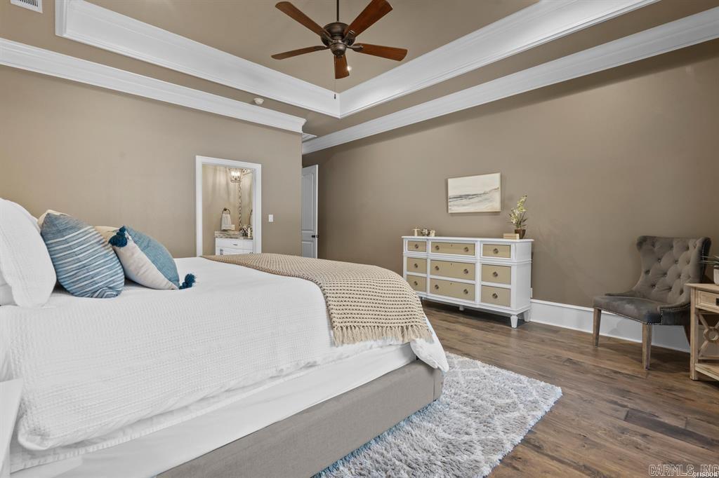 ARLINGTON PARK - Residential