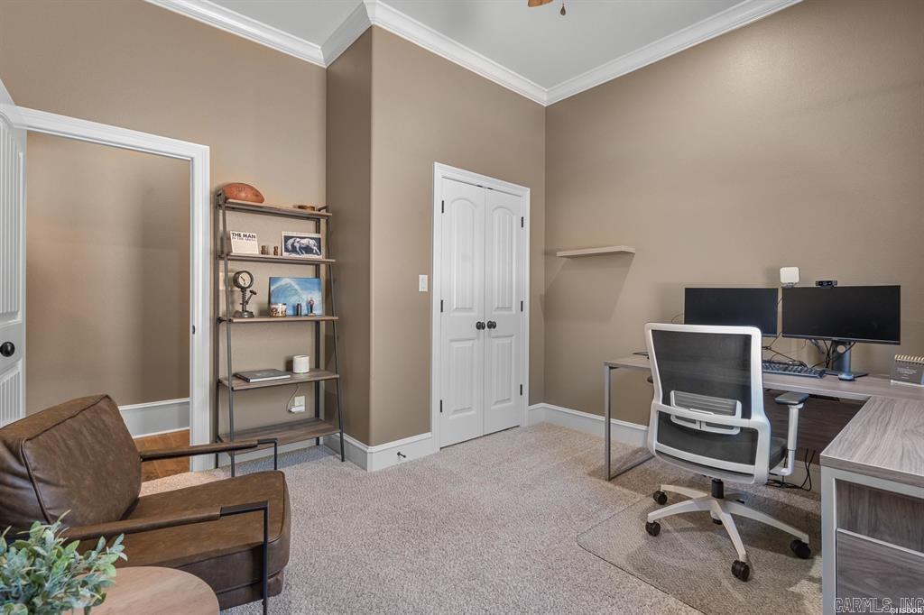 ARLINGTON PARK - Residential