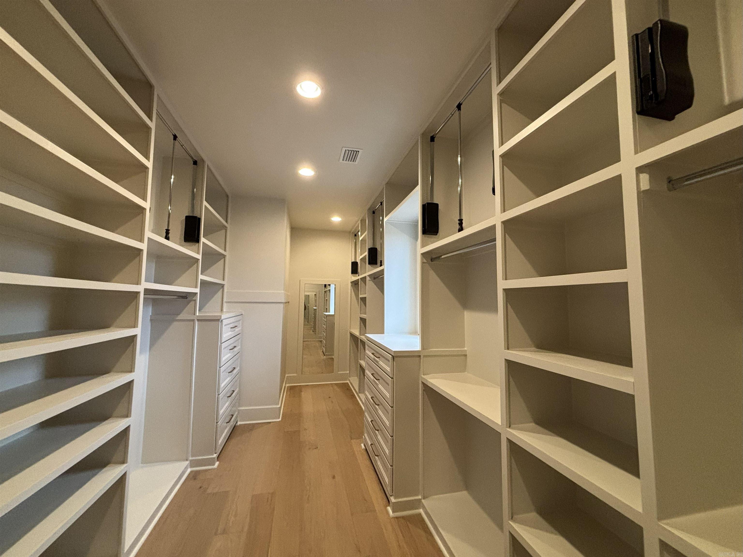 WATERVIEW ESTATES - Residential