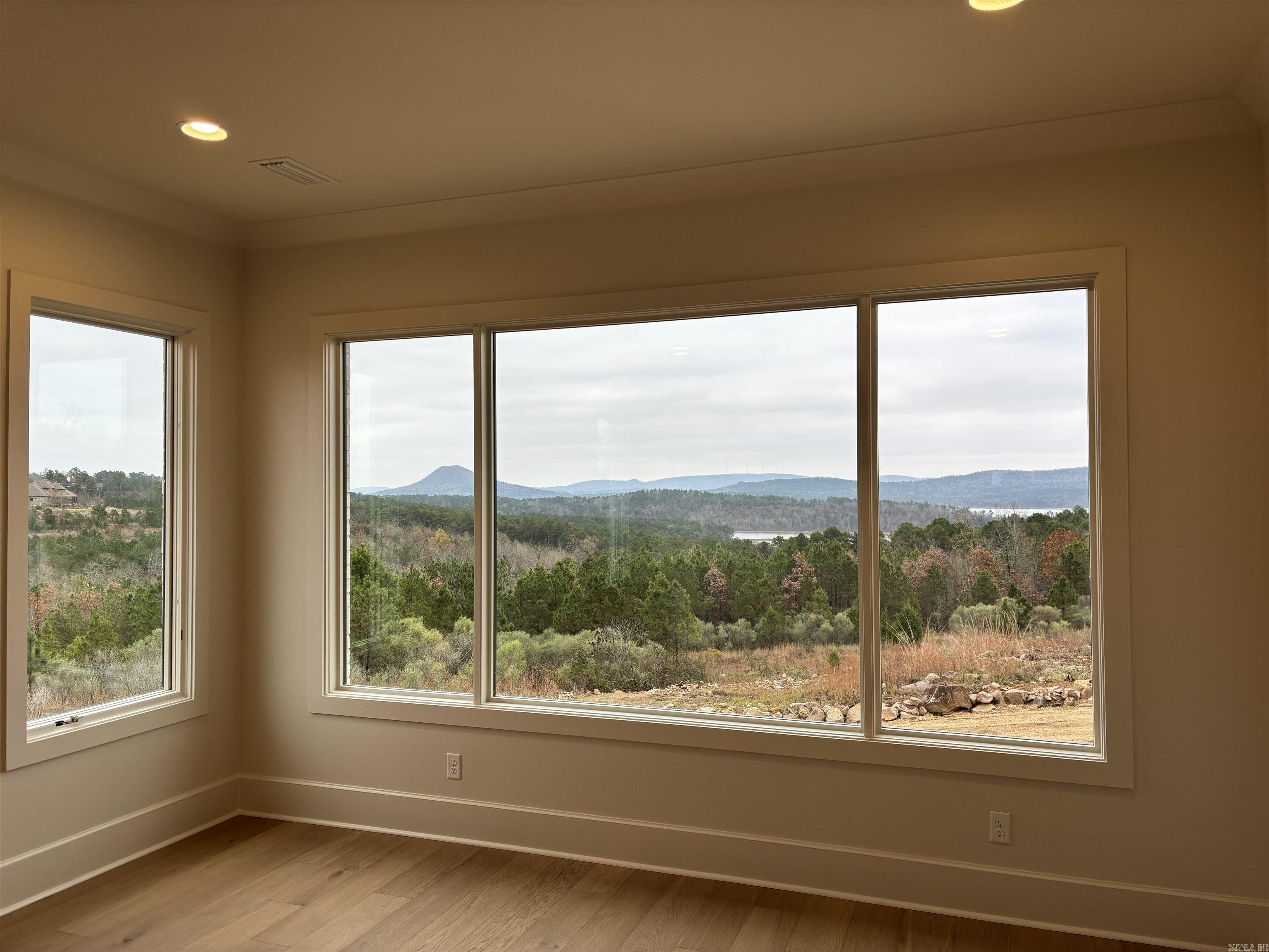 WATERVIEW ESTATES - Residential