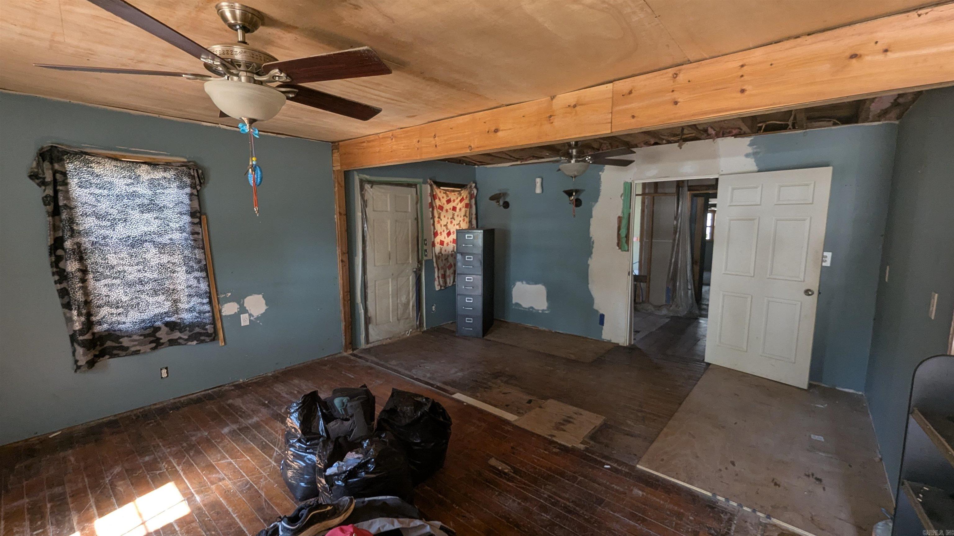 Dills 2nd - Residential