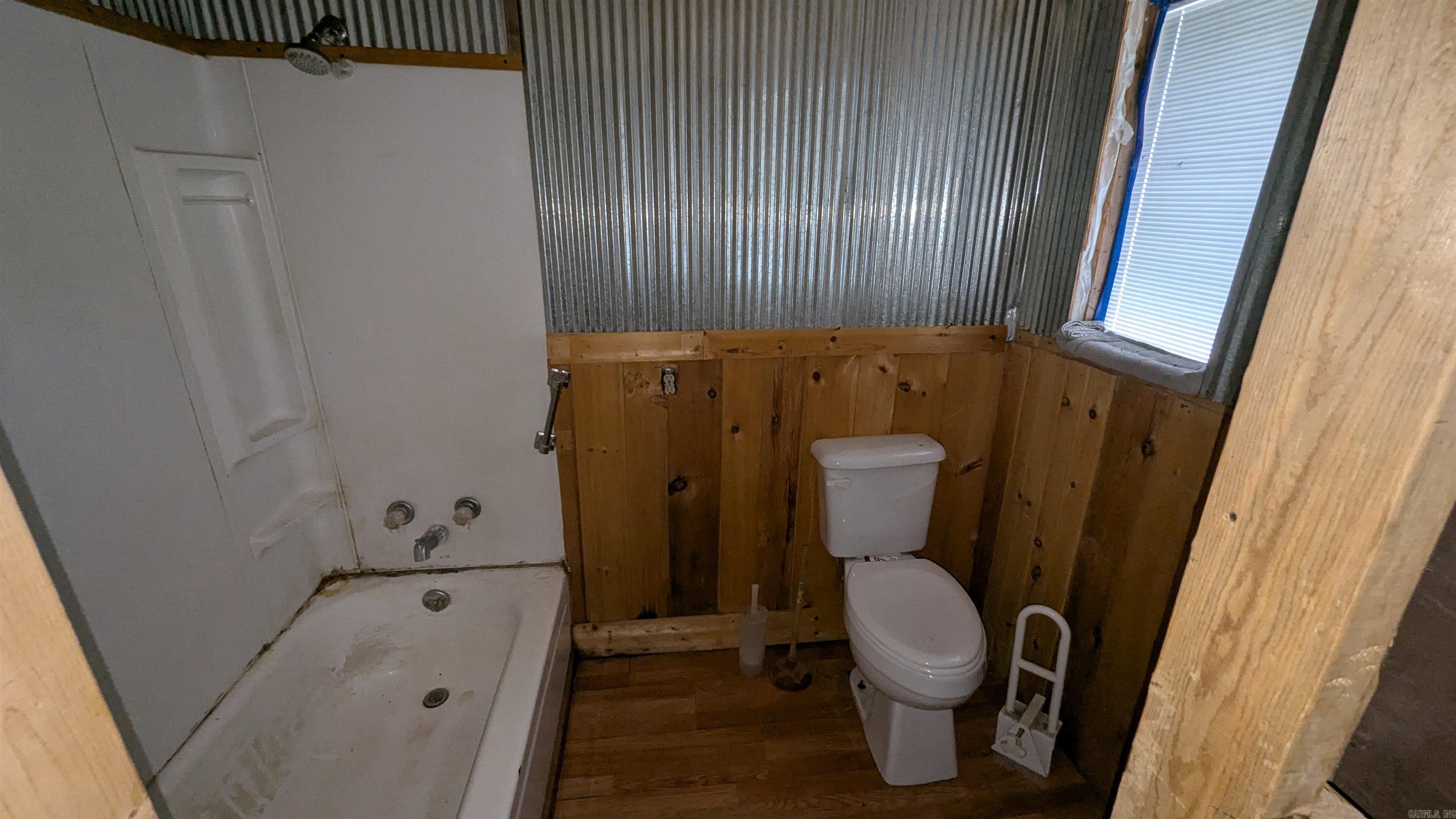 Dills 2nd - Residential